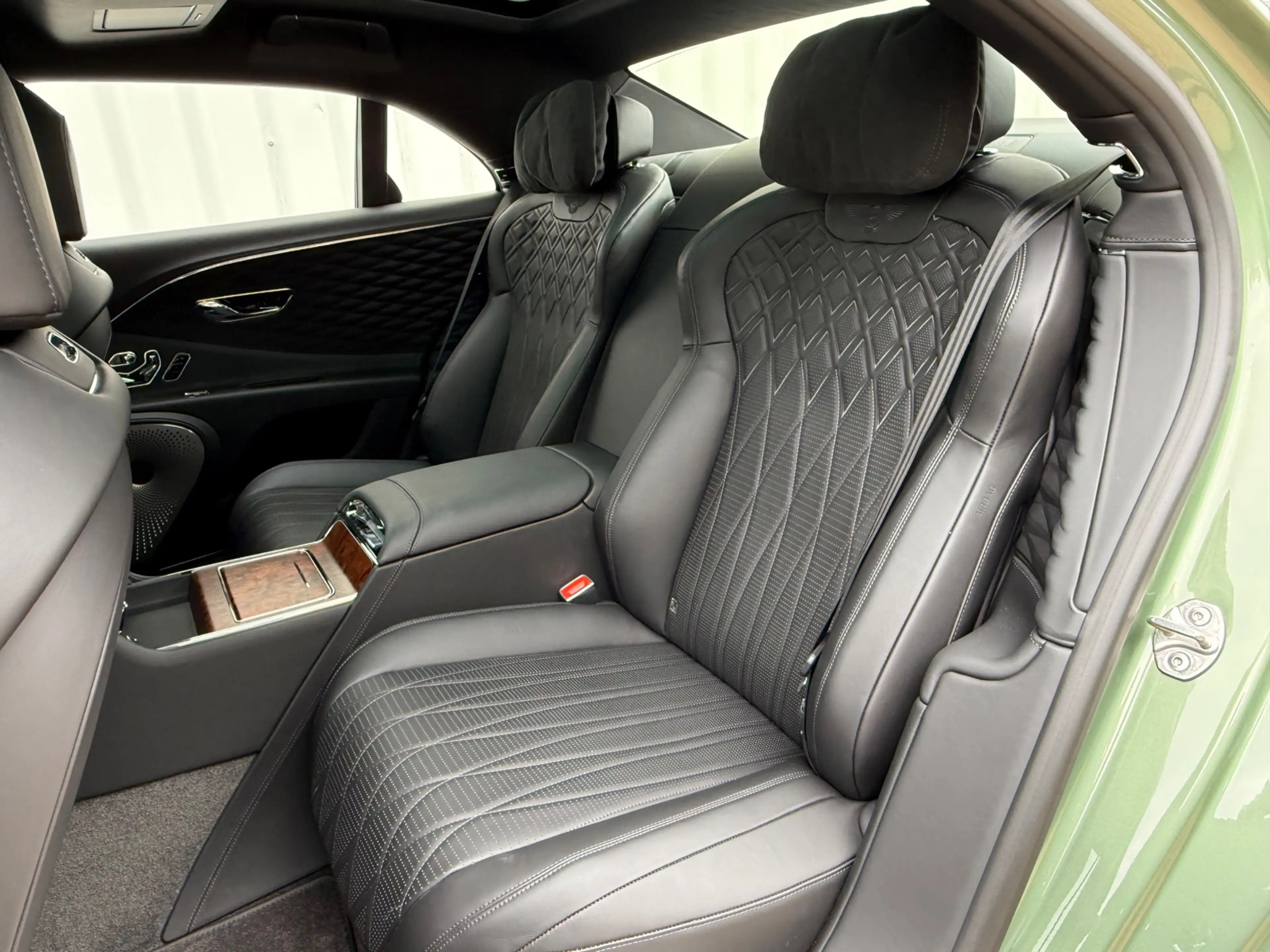 Bentley Flying Spur 2.9 V6 Hybrid Mulliner 544PK, Gran Turismo, Blackl — photo 7