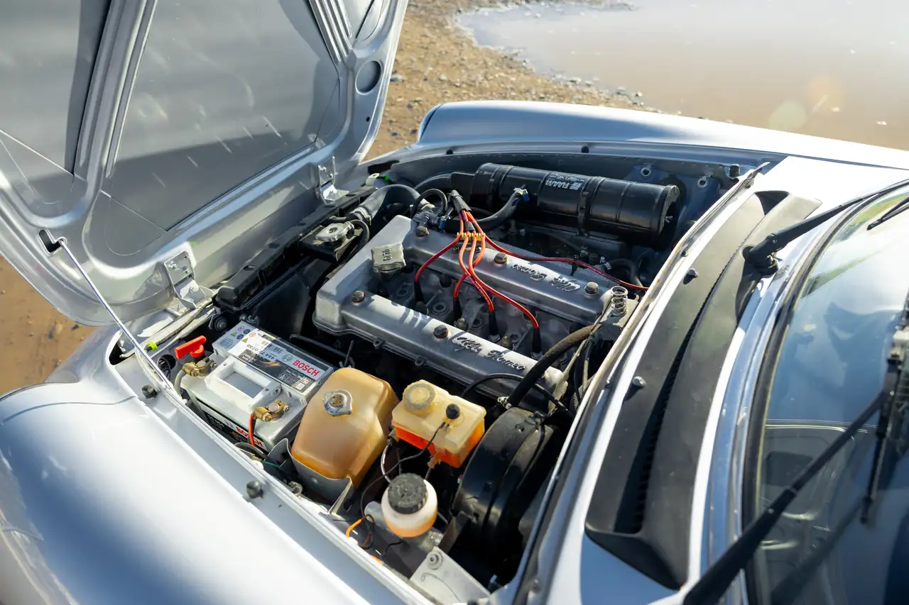 Alfa Romeo Spider 2000, foto 4