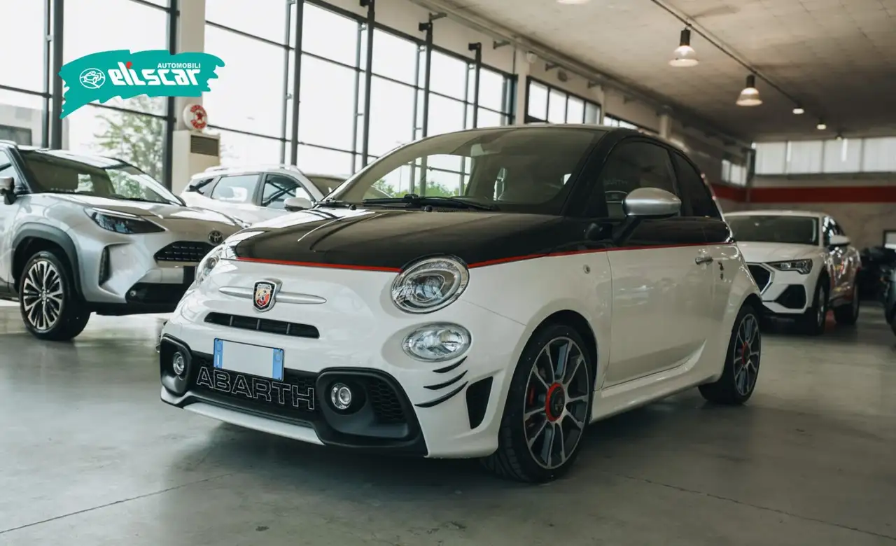 Abarth 595 2021