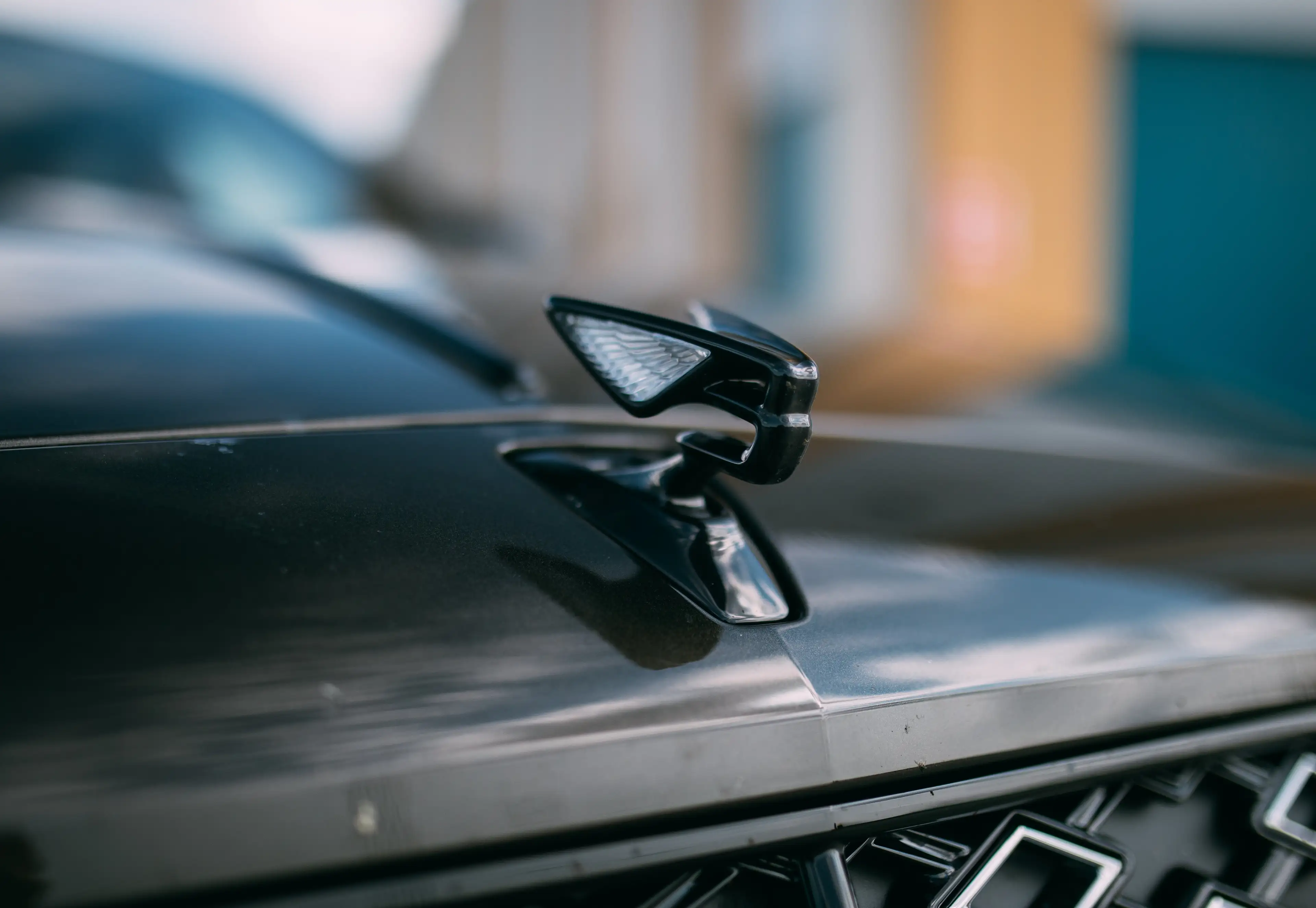 Bentley Flying Spur New Flying Spur V8 PHEV Mulliner — photo 2
