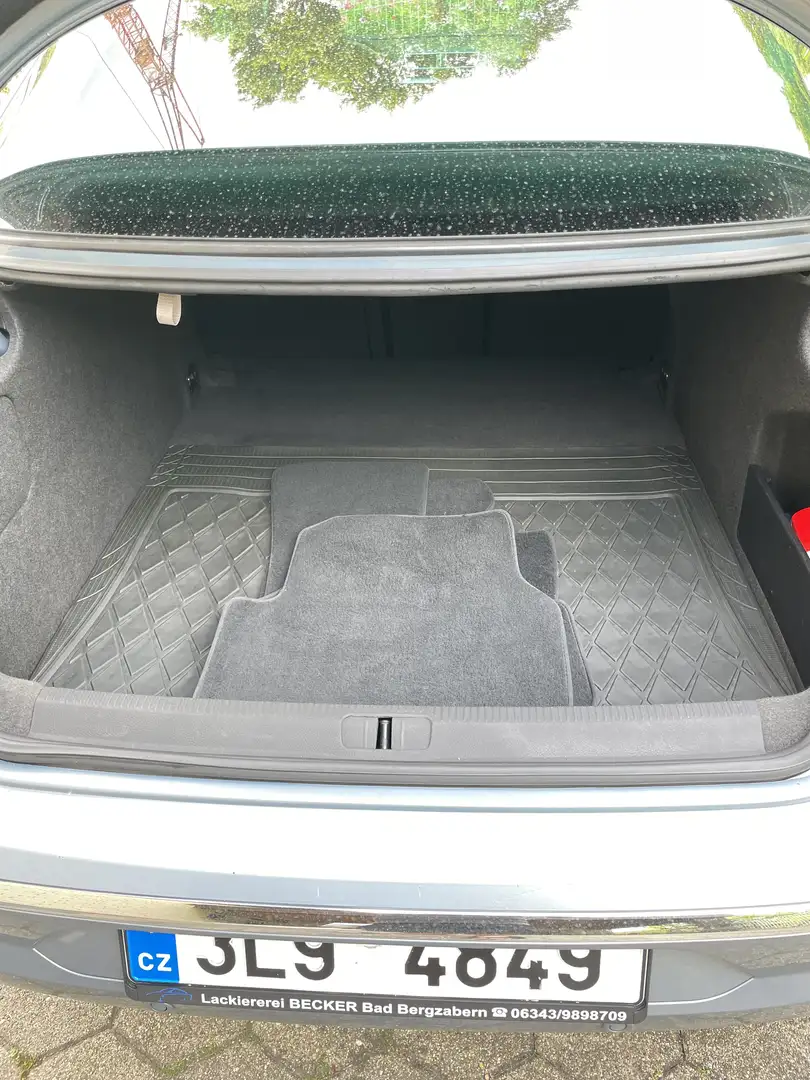 Volkswagen Passat CC Passat CC 2.0 TDI 4Motion DSG BlueMotion Technolog Bleu - 2
