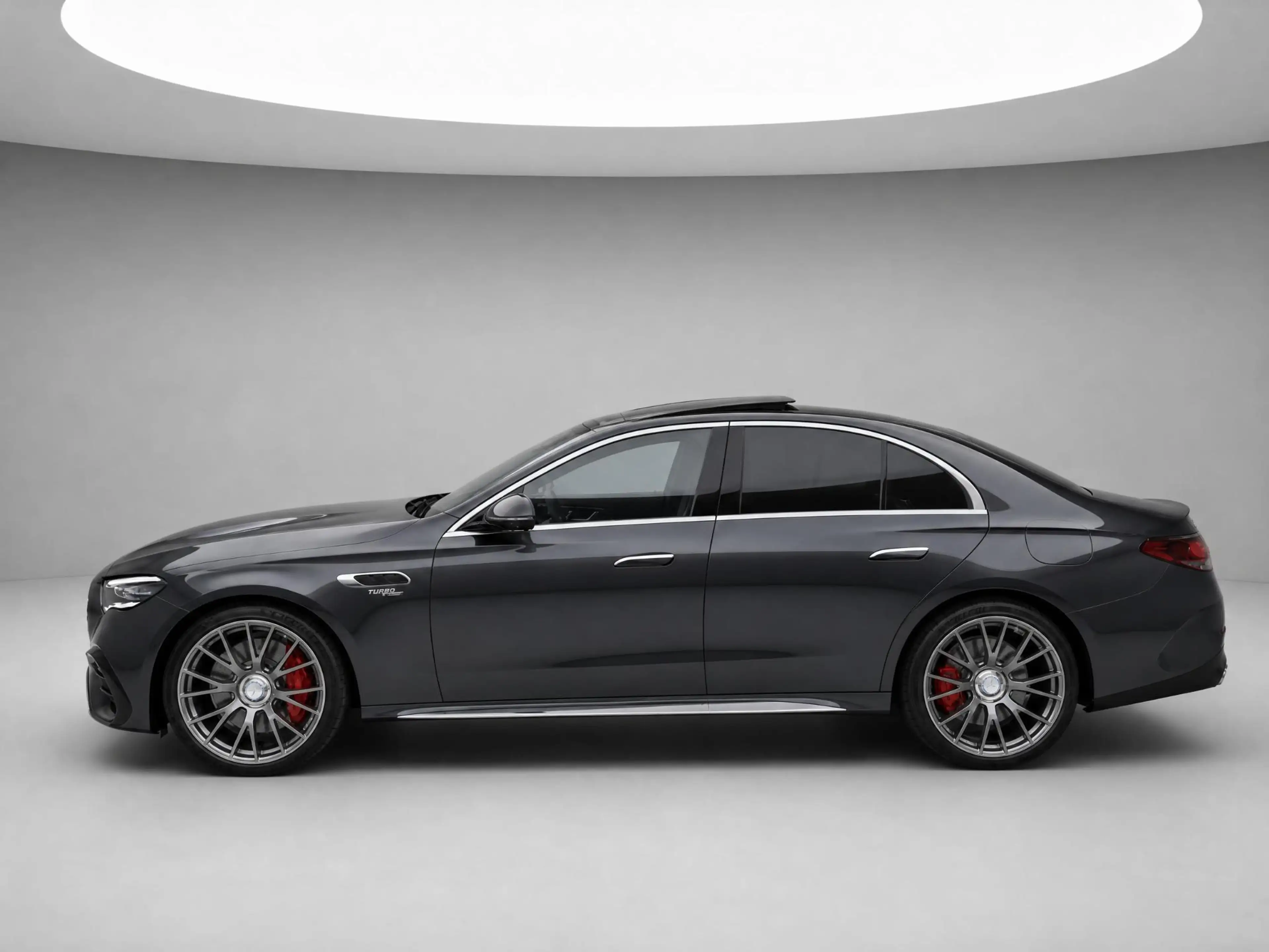 Mercedes-Benz E 53 AMG 4MATIC+ — photo 3