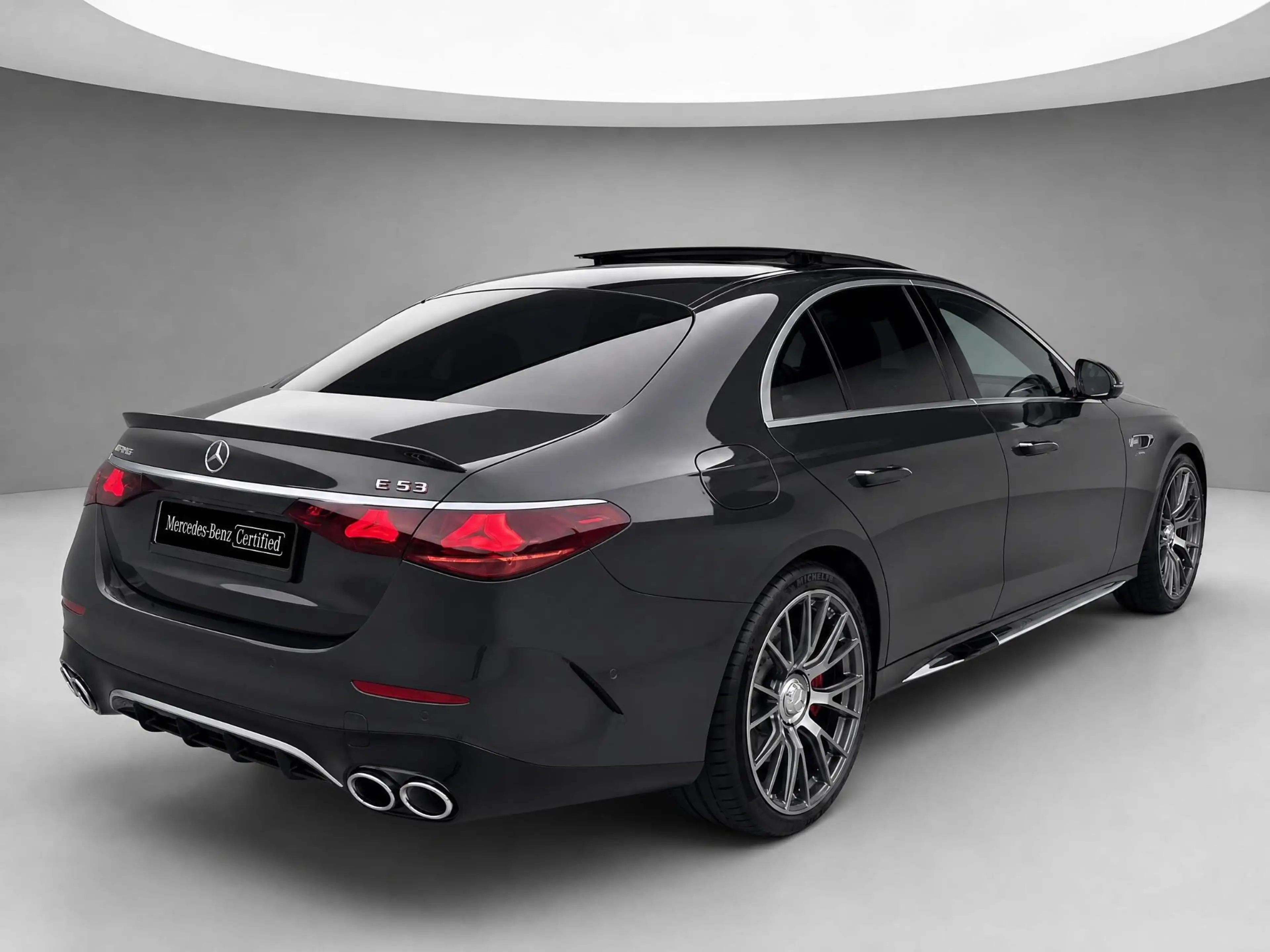 Mercedes-Benz E 53 AMG 4MATIC+ — photo 2