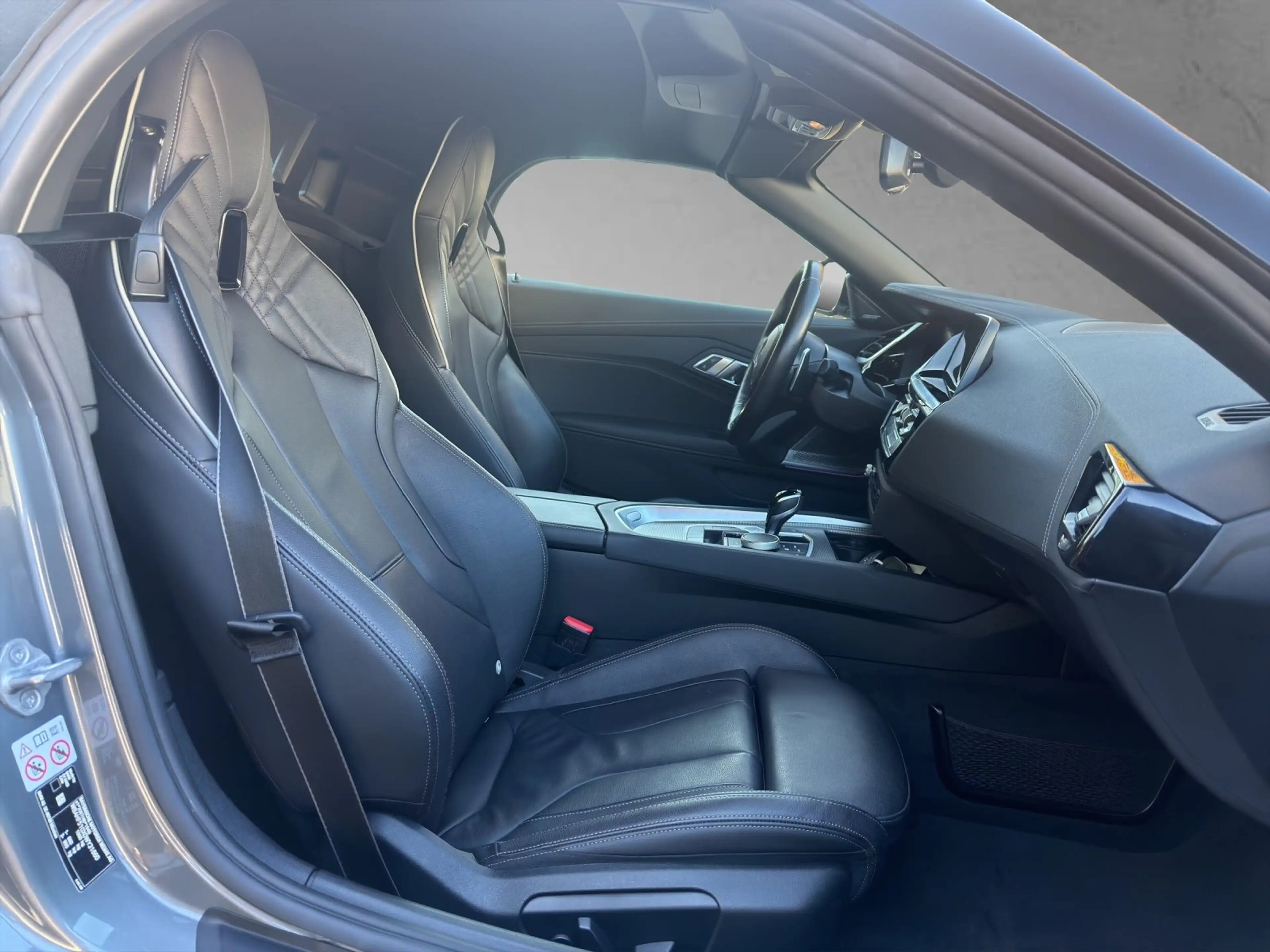 BMW Z4 M40i 19" Sportbremse Rot M-Sitze H&K HUD — photo 15