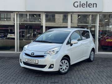 1.3 VVT-I CVT Automaat Aspiration Plus | Parelmoer