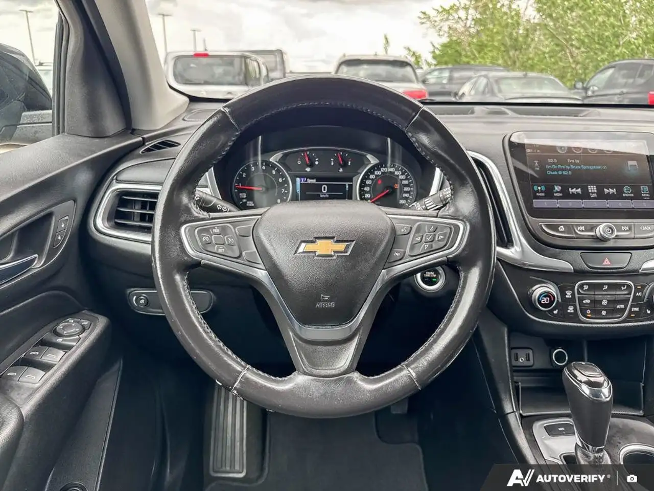 Chevrolet Equinox снимка Chevrolet Equinox