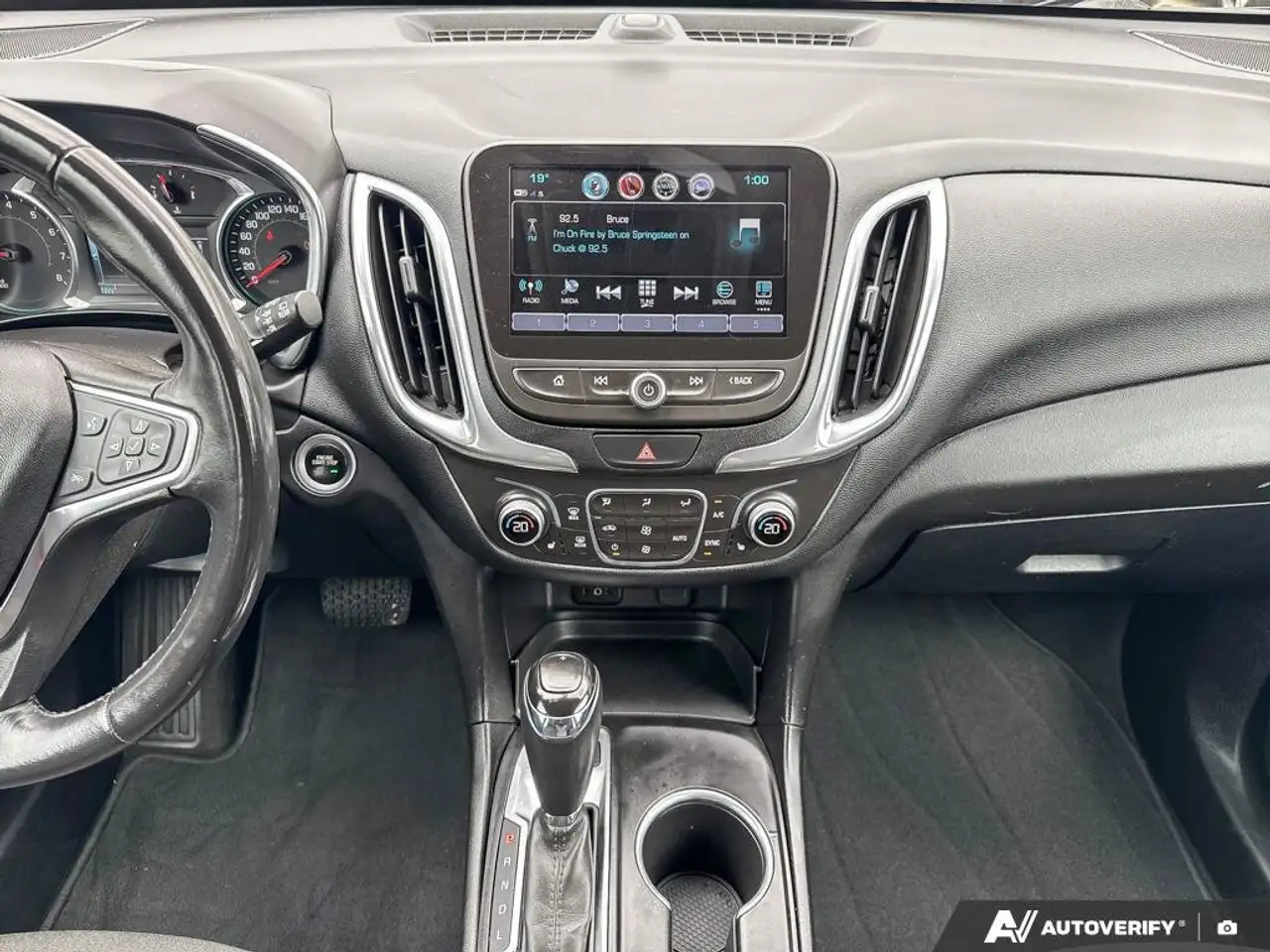 Chevrolet Equinox снимка Chevrolet Equinox