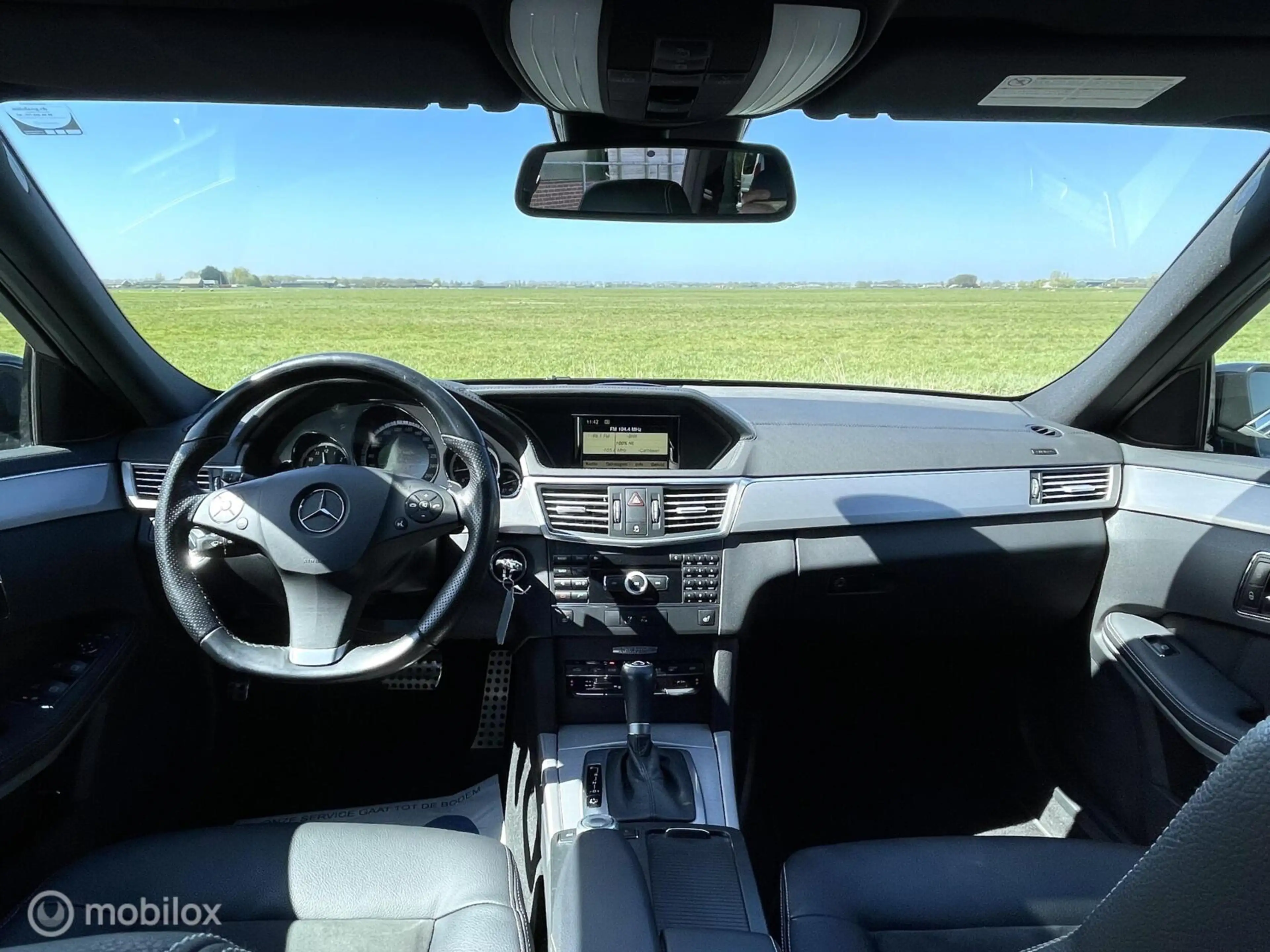 Mercedes-Benz E 250 Estate Avantgarde //AMG / KEURIG / LED — photo 23