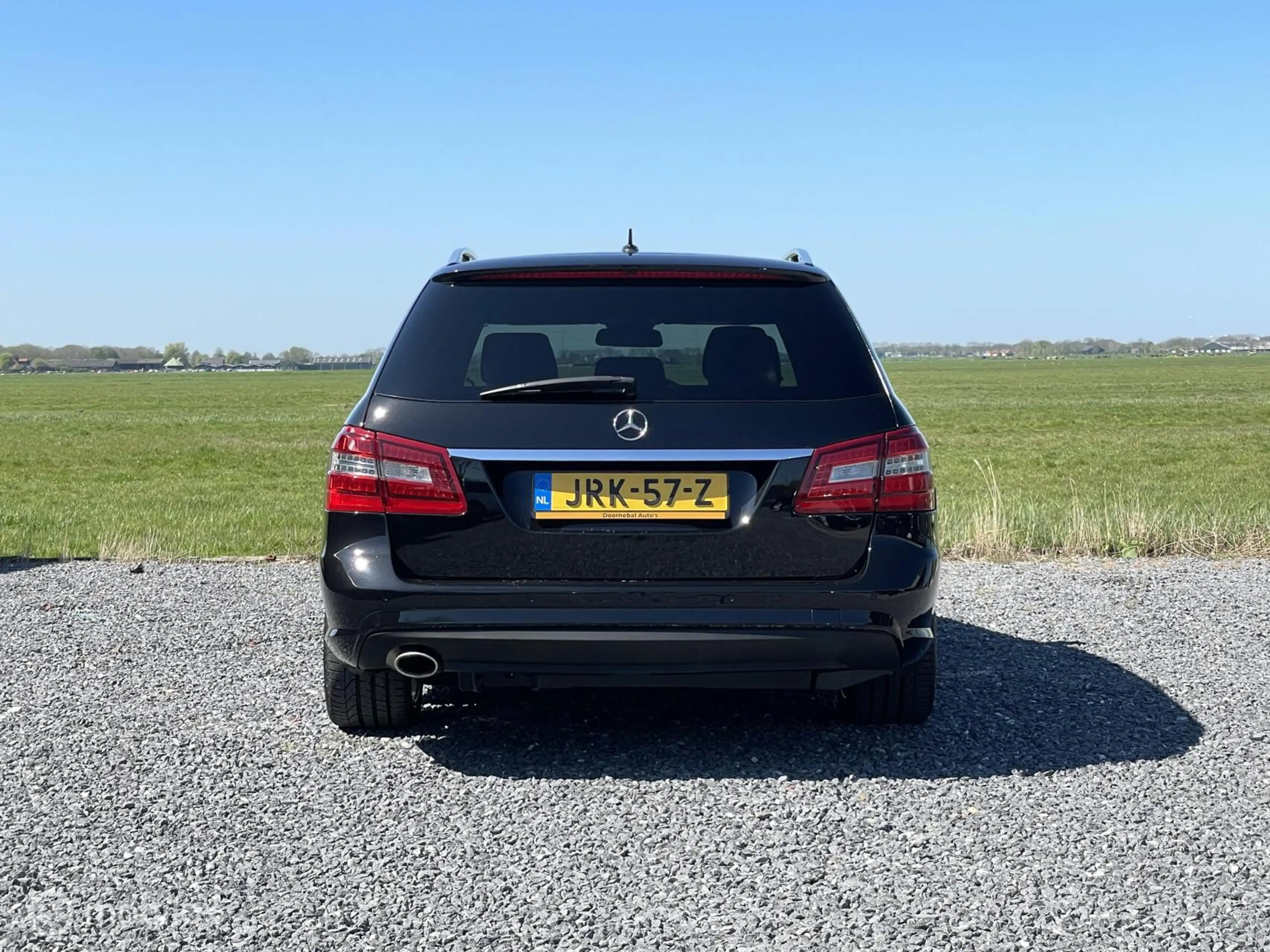Mercedes-Benz E 250 Estate Avantgarde //AMG / KEURIG / LED — photo 11