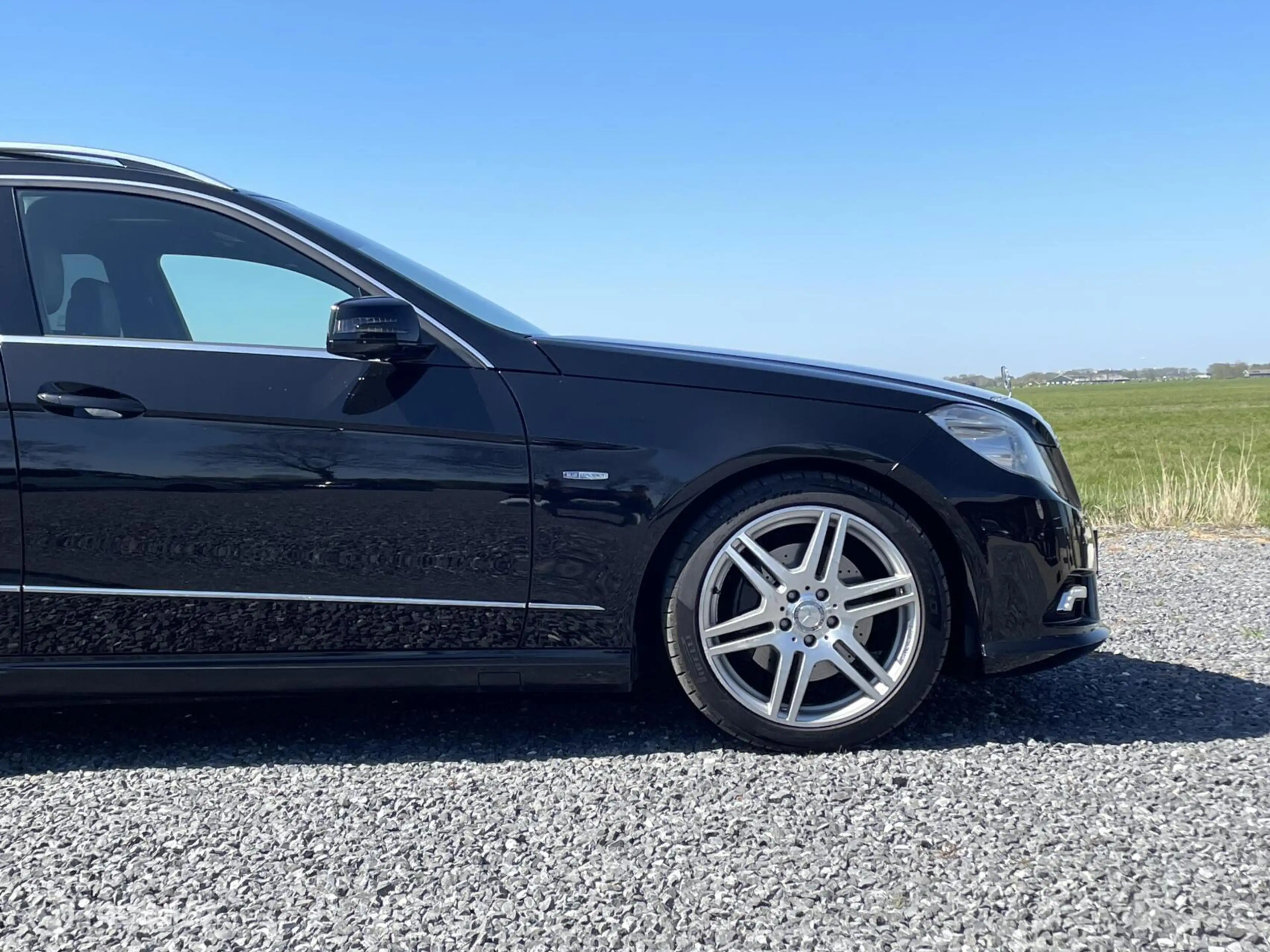 Mercedes-Benz E 250 Estate Avantgarde //AMG / KEURIG / LED — photo 44