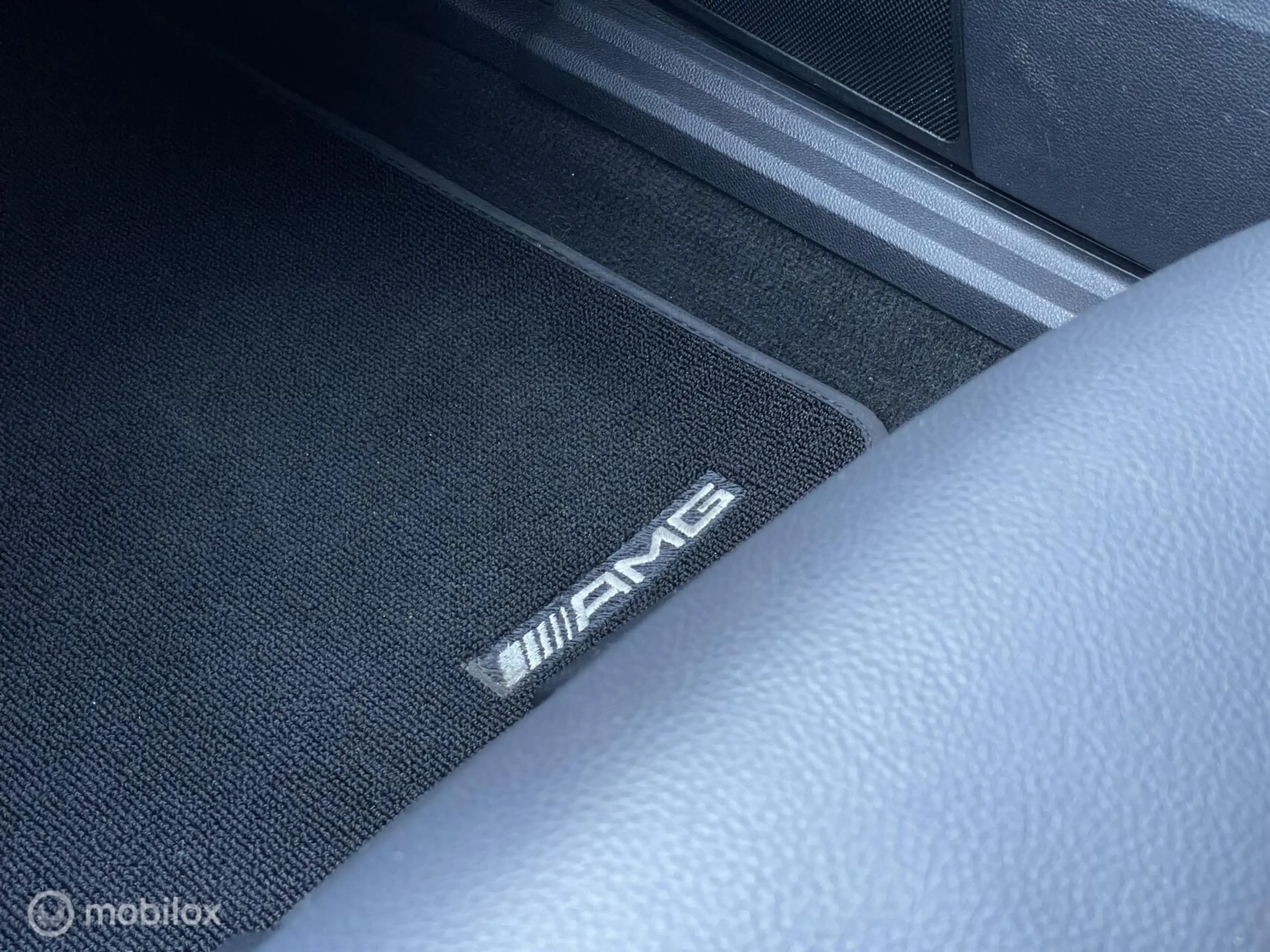 Mercedes-Benz E 250 Estate Avantgarde //AMG / KEURIG / LED — photo 41