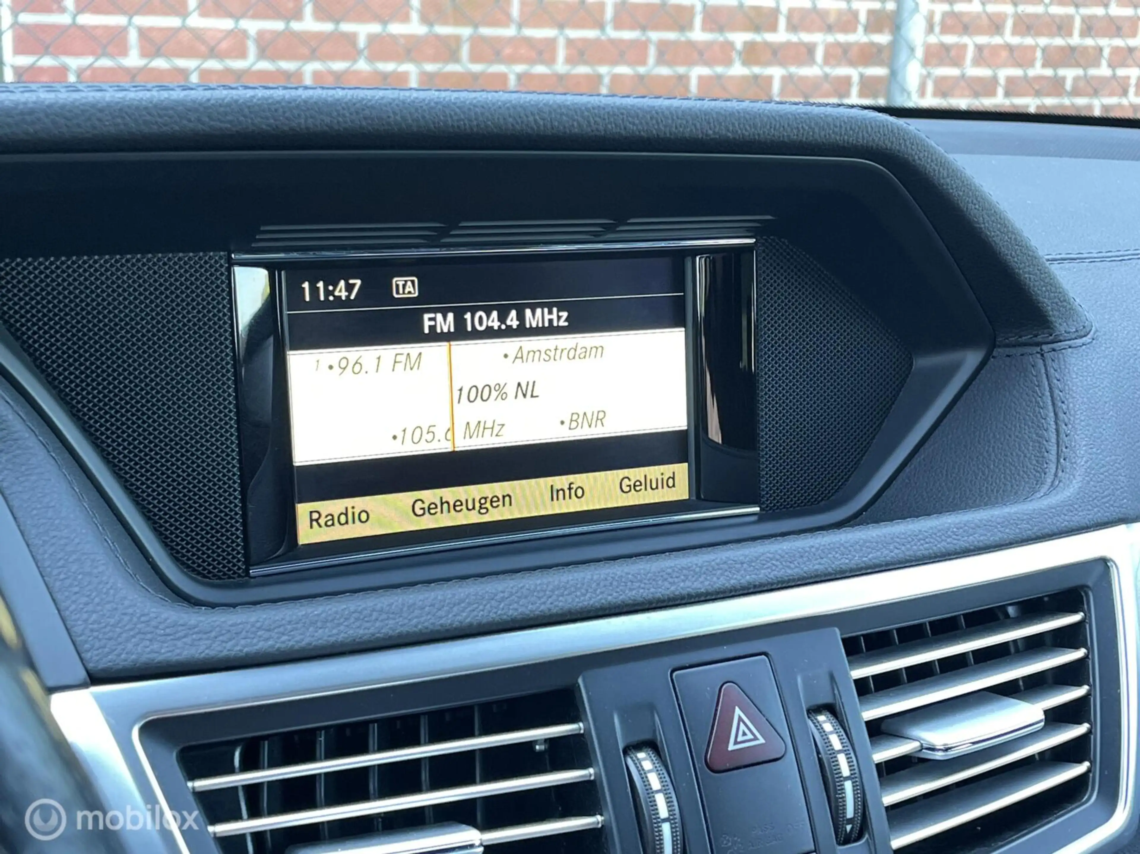 Mercedes-Benz E 250 Estate Avantgarde //AMG / KEURIG / LED — photo 27
