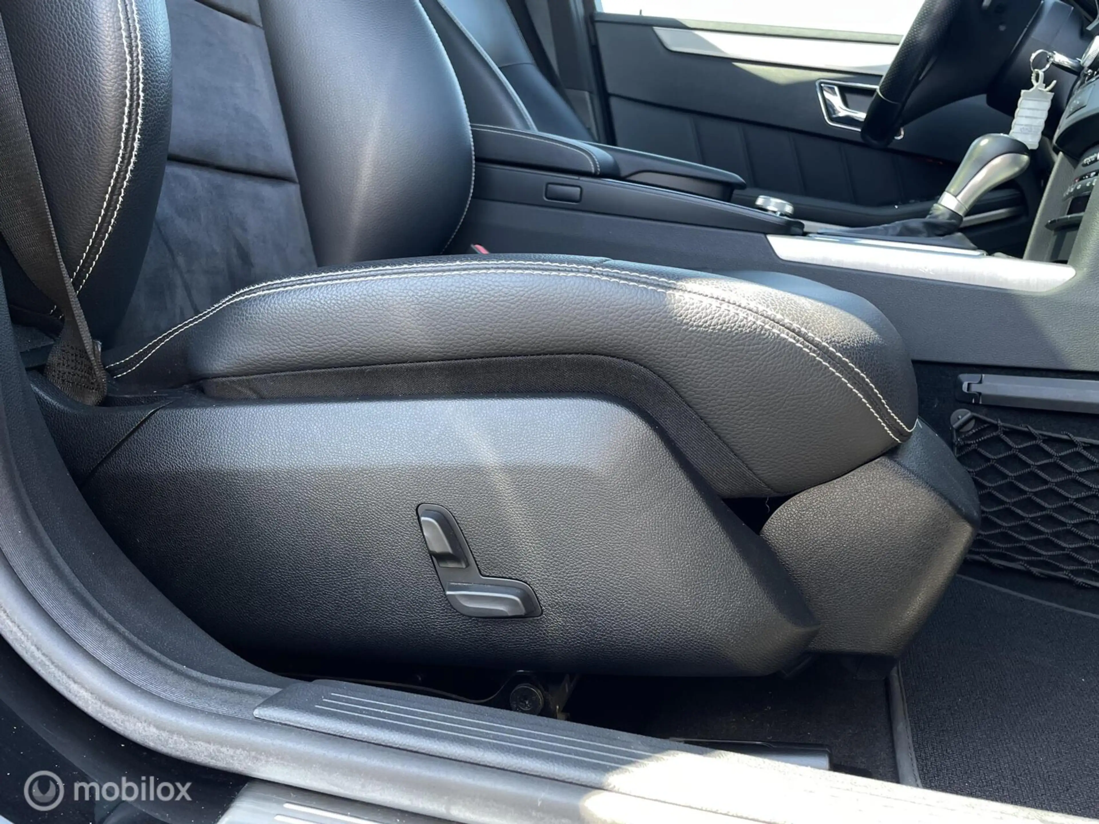 Mercedes-Benz E 250 Estate Avantgarde //AMG / KEURIG / LED — photo 38