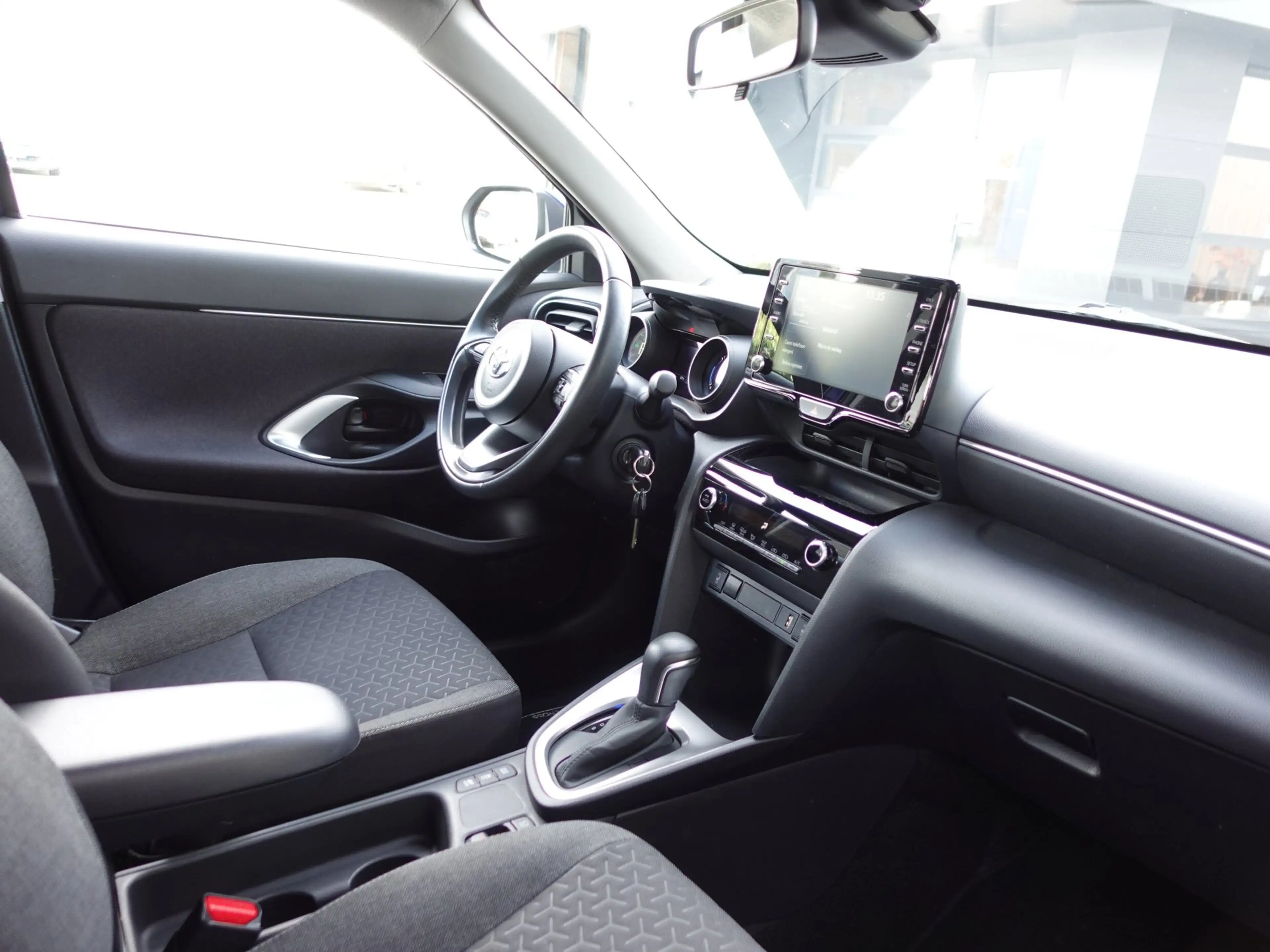 Toyota Yaris Cross 1.5 Hybrid Active (Navi/Carpay,Achteruitrijcamera, — photo 6