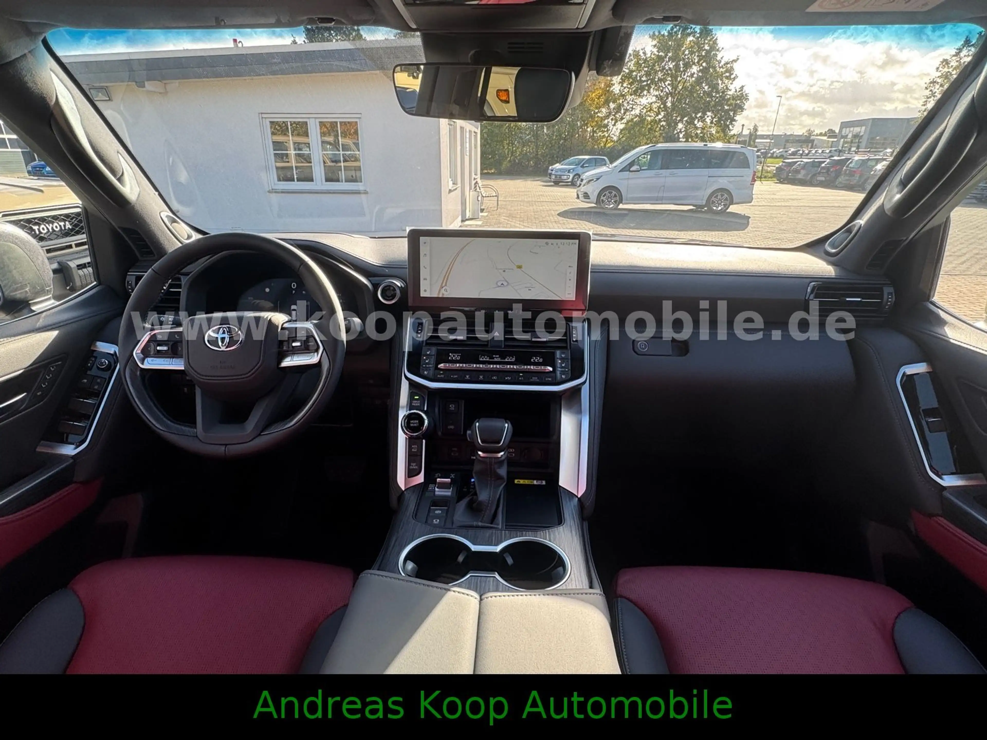 Toyota Land Cruiser 300 Premium ZX Mod 2026 3,3D V6 5-Sitze Sofort — photo 9