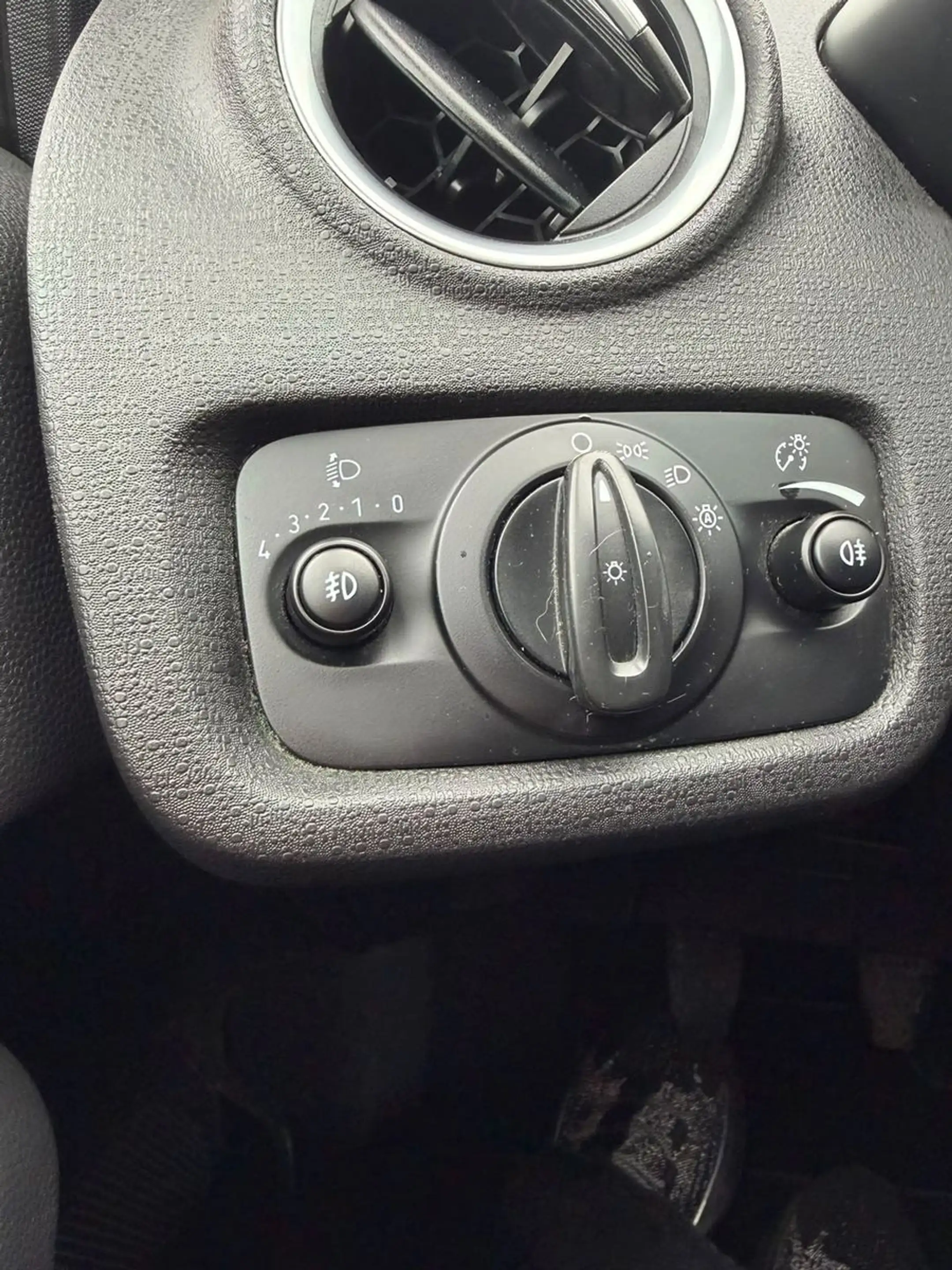 Ford Fiesta Titanium/TÜV05.28/KLIMA/PDC/EURO6/SHZ — photo 15
