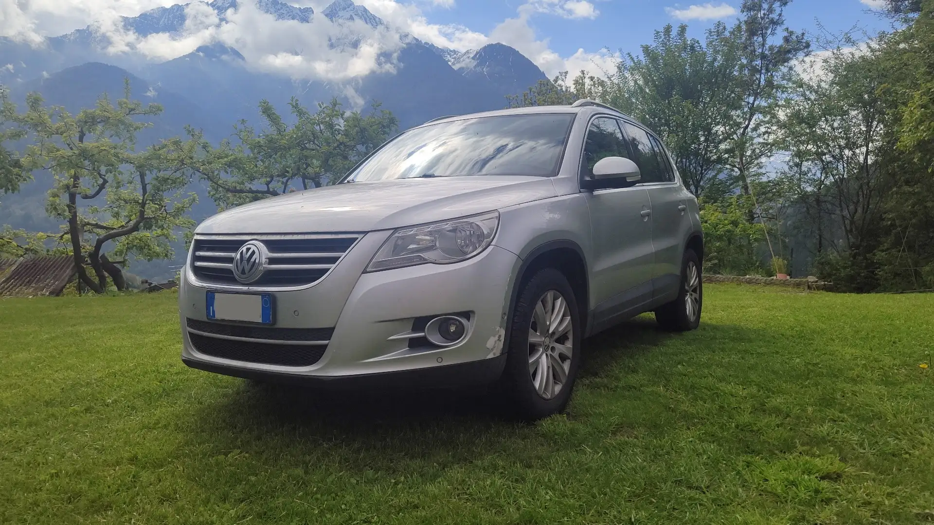 Volkswagen Tiguan 2.0 tdi Sport&Style 4motion tiptronic Grigio - 1