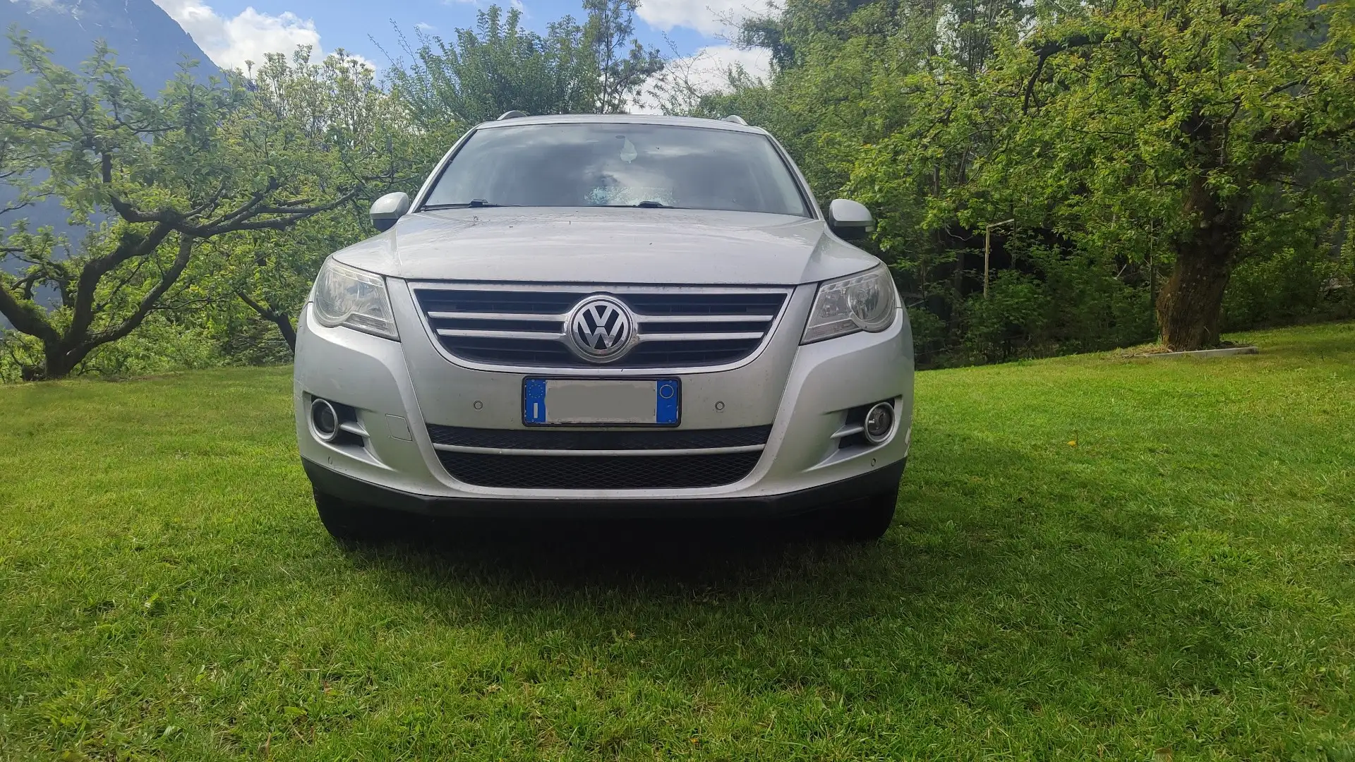 Volkswagen Tiguan 2.0 tdi Sport&Style 4motion tiptronic Grigio - 2