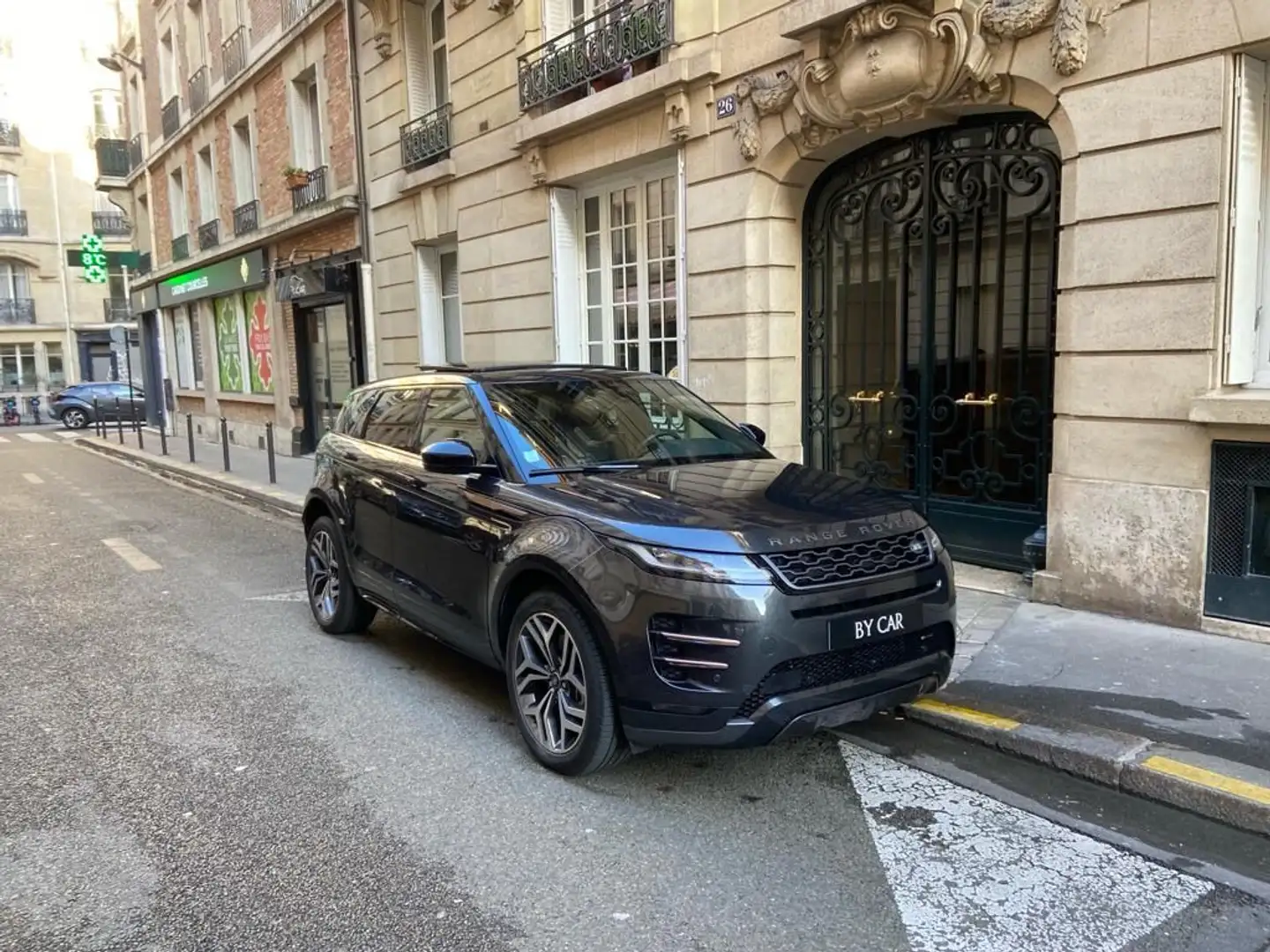 Land Rover Range Rover Evoque II R-DYNAMIC SE Grau - 1