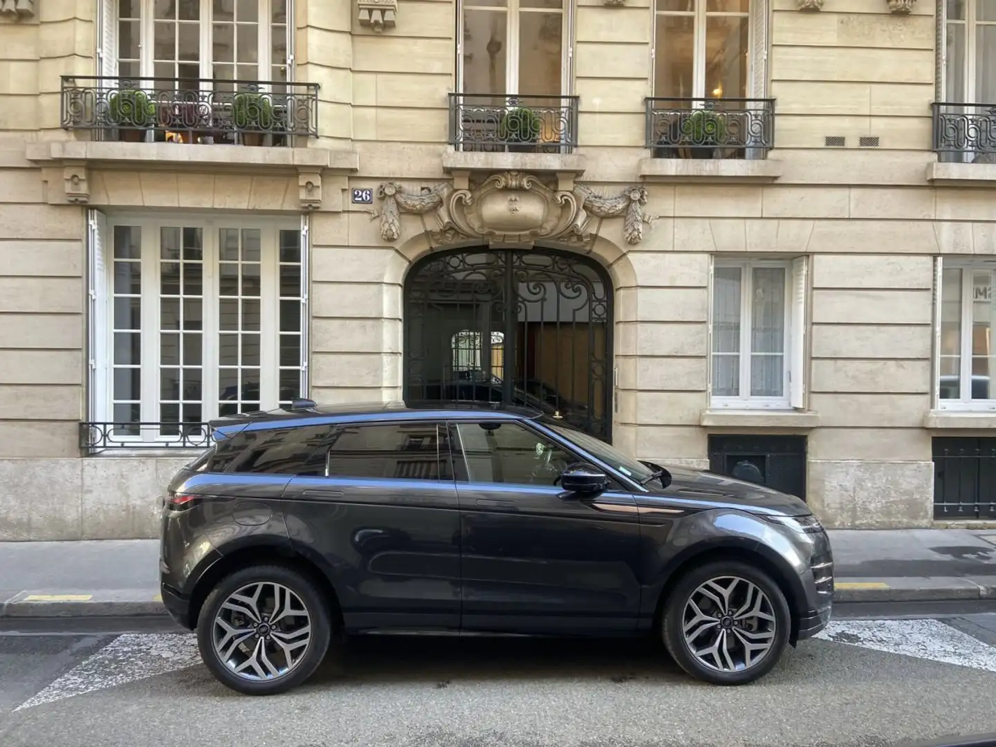 Land Rover Range Rover Evoque II R-DYNAMIC SE Grau - 2