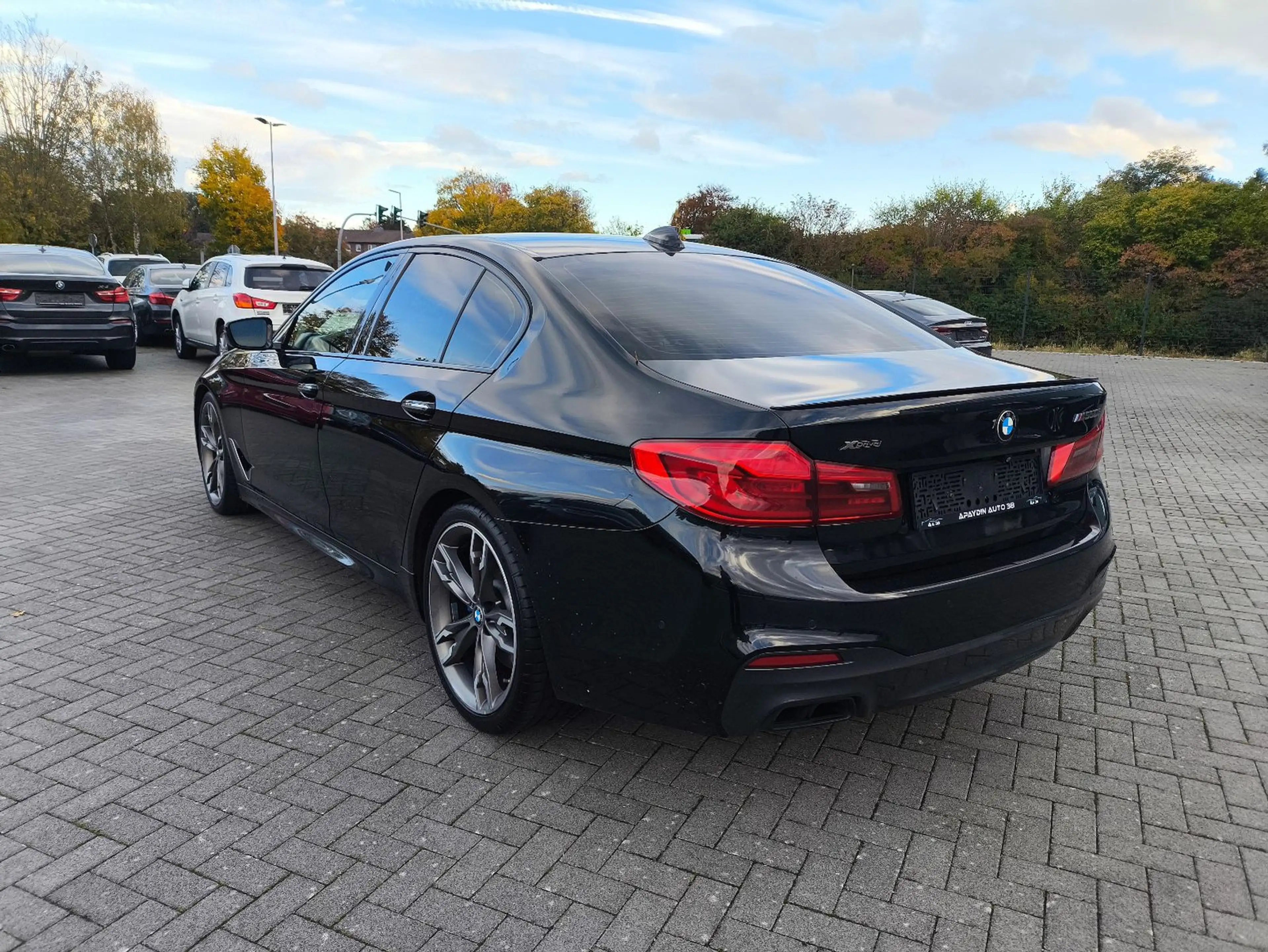 BMW 550 i xDrive,LEDER,KLIMA,SITZHEIZUNG — photo 7