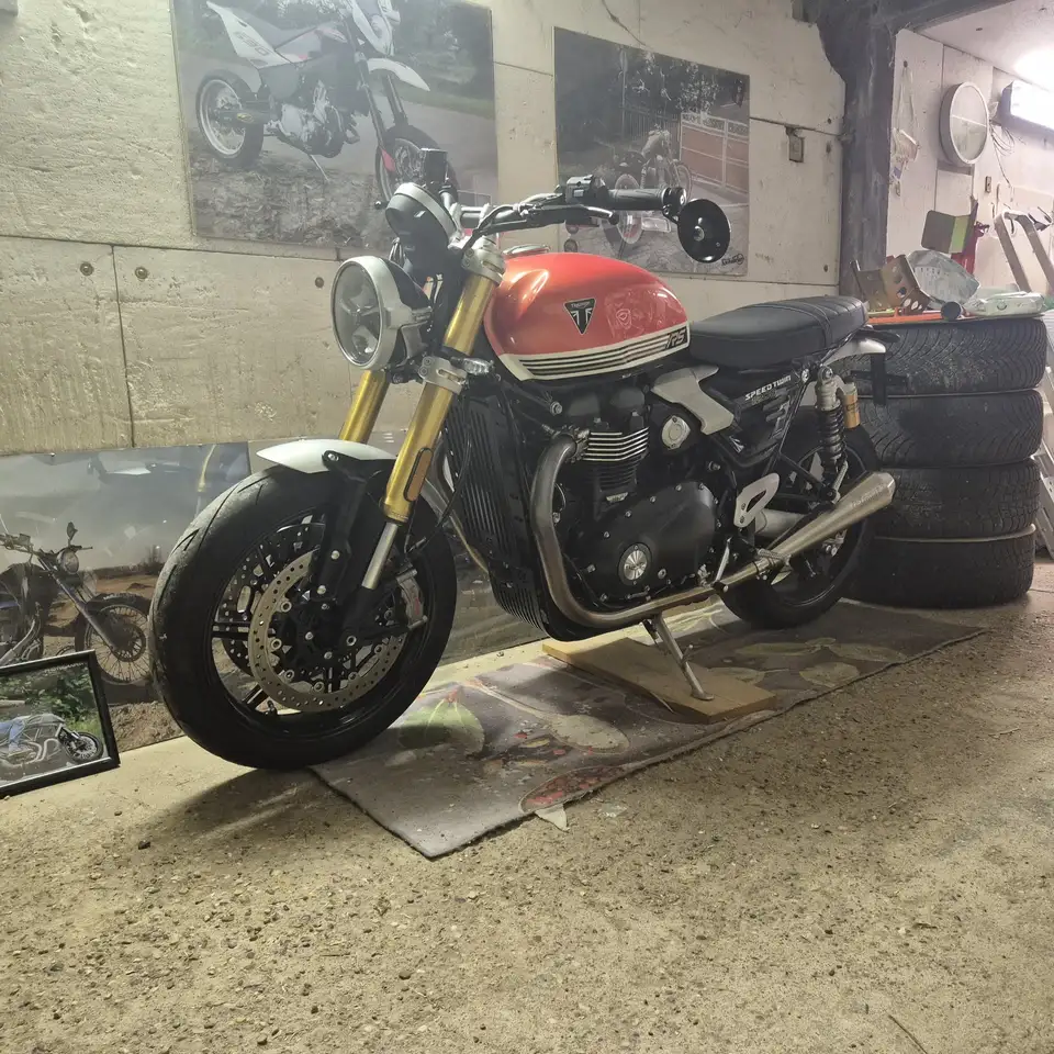 Triumph Speed Twin