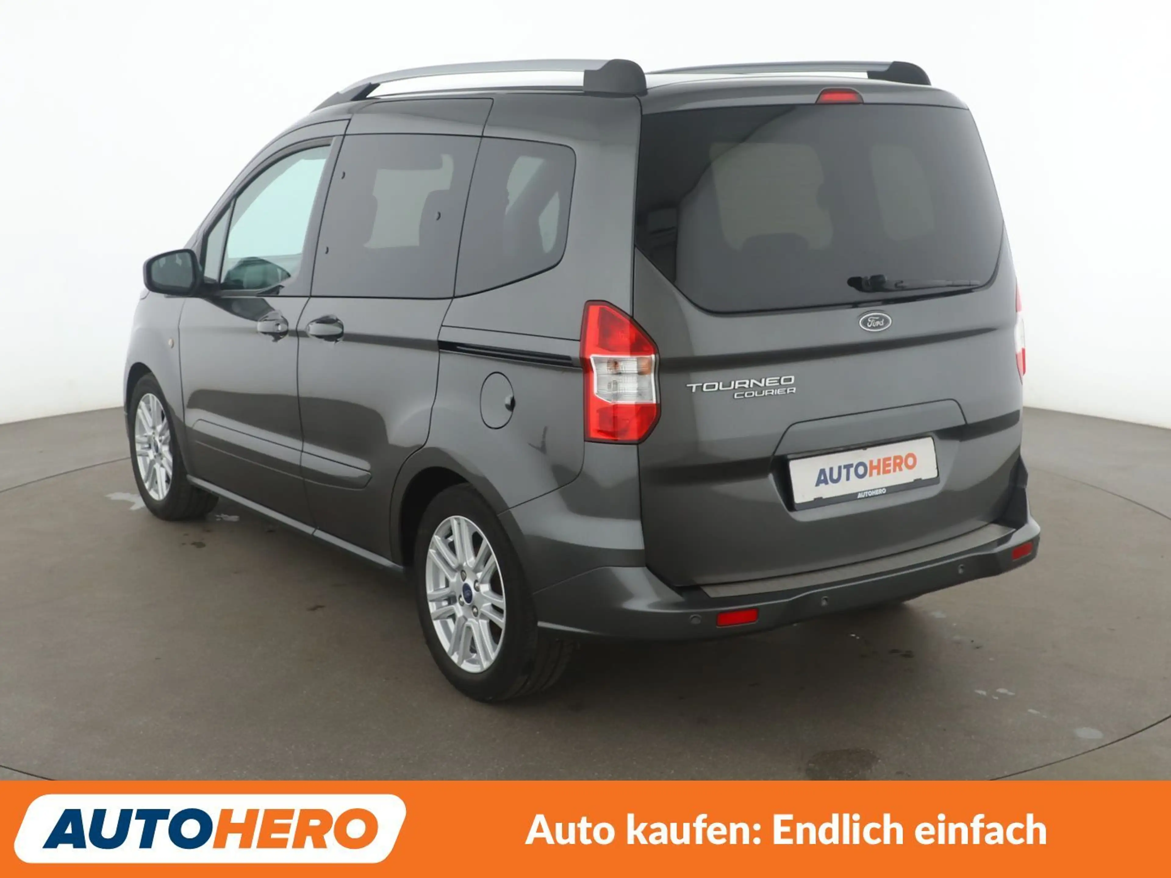 Ford Tourneo 1.0 EcoBoost Titanium *TEMPO*PDC*SHZ* — photo 4