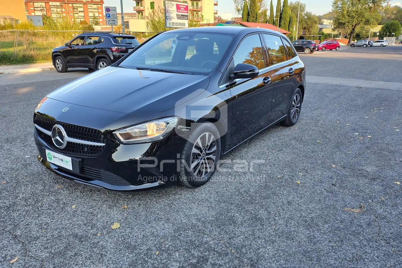 Mercedes-Benz B 180 B 180 d Automatic Executive Schwarz - 1