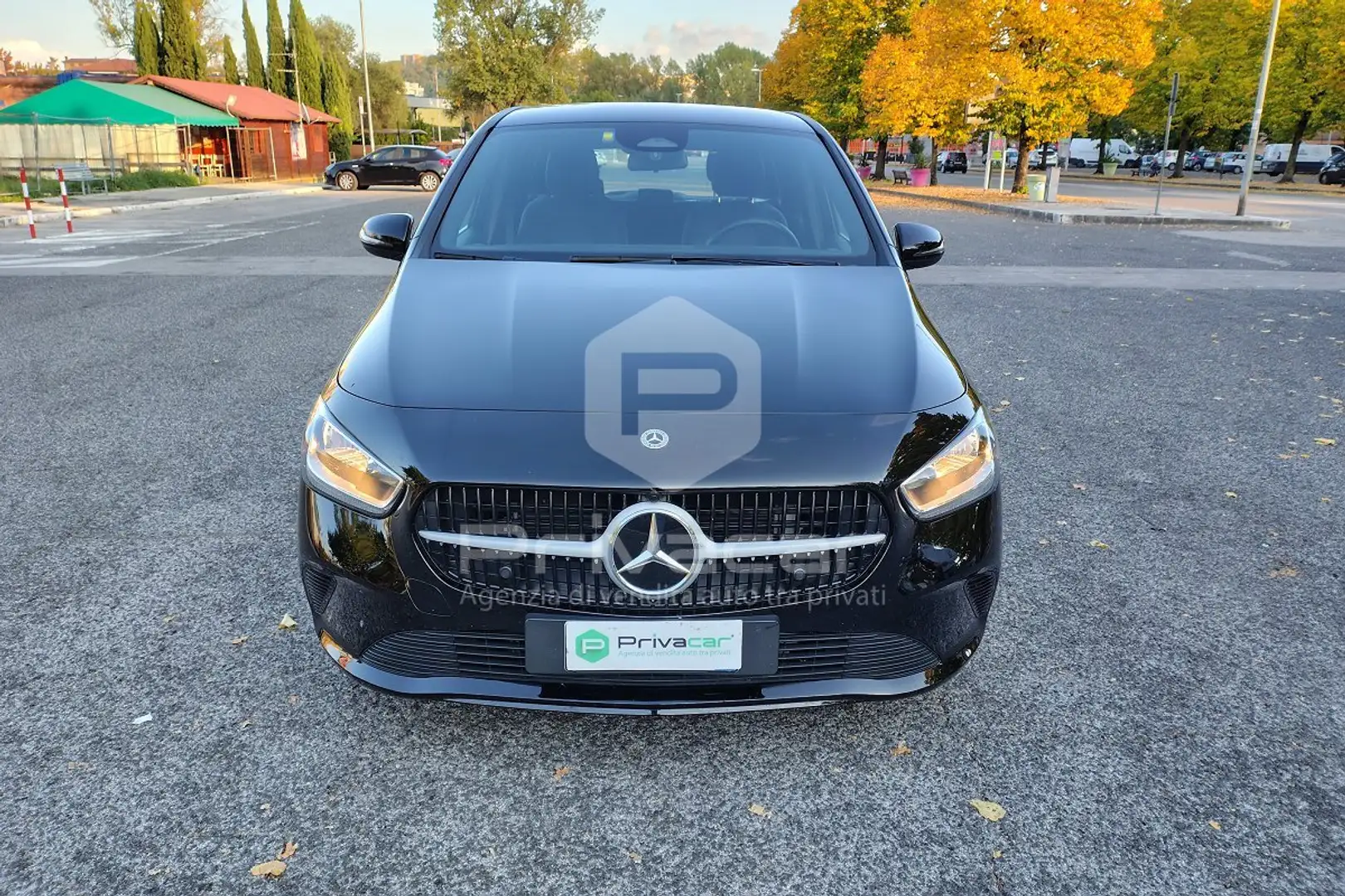 Mercedes-Benz B 180 B 180 d Automatic Executive Schwarz - 2