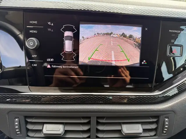 Volkswagen Polo view 13