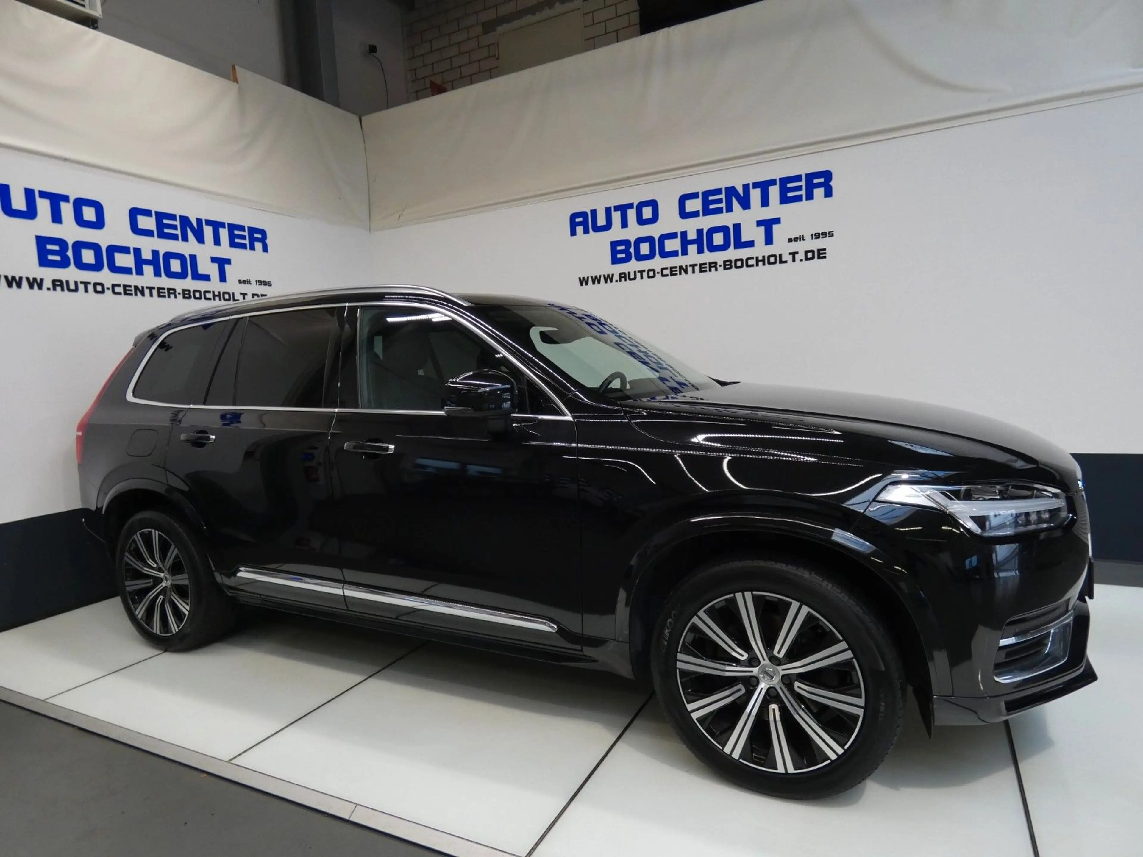 Volvo XC90 Inscription AWD*AHK*Standh.*harman/kardon — photo 4