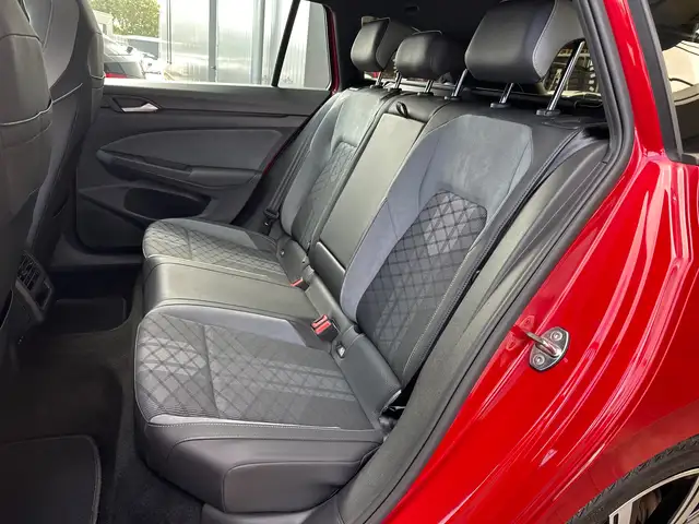 Volkswagen Golf view 11