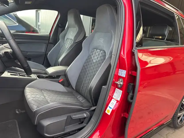Volkswagen Golf view 10