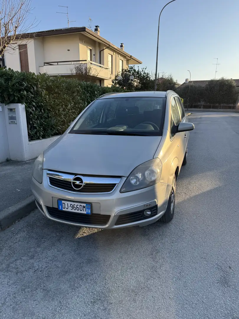 Opel Zafira 1.6 Cosmo ecoM 94cv - 2