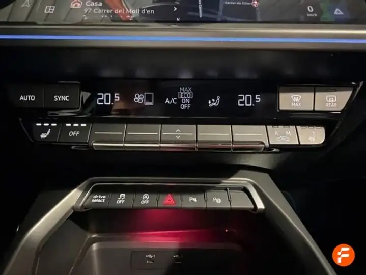 Audi RS3 2023, foto 16
