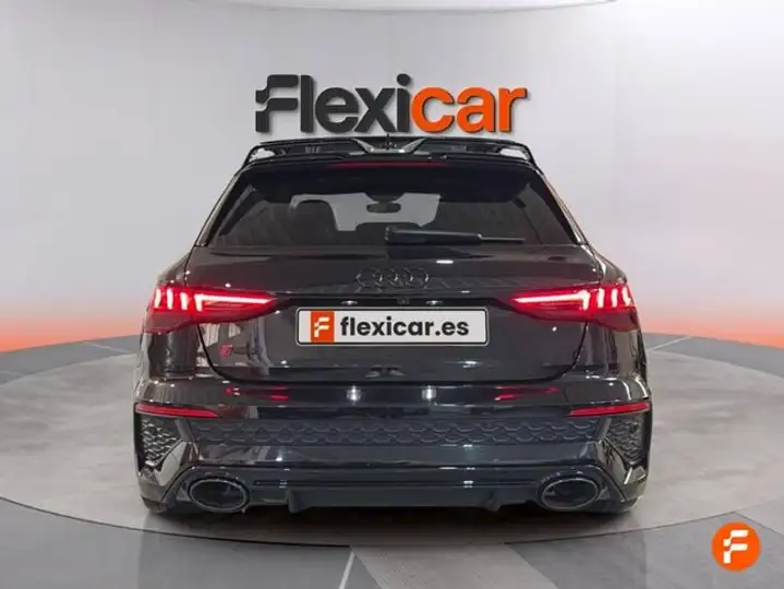 Audi RS3 2023, foto 4
