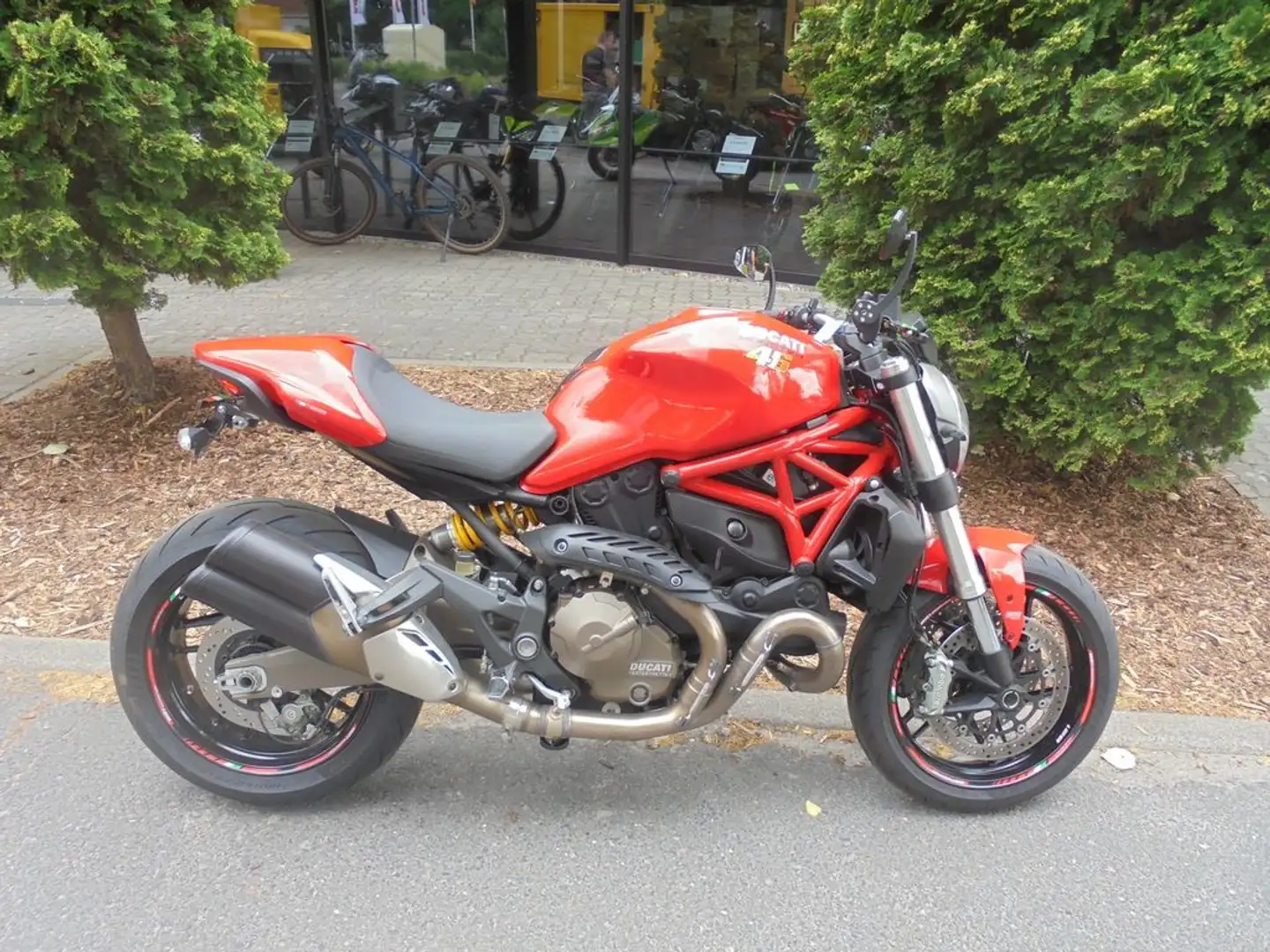 Ducati Monster 821 - 2