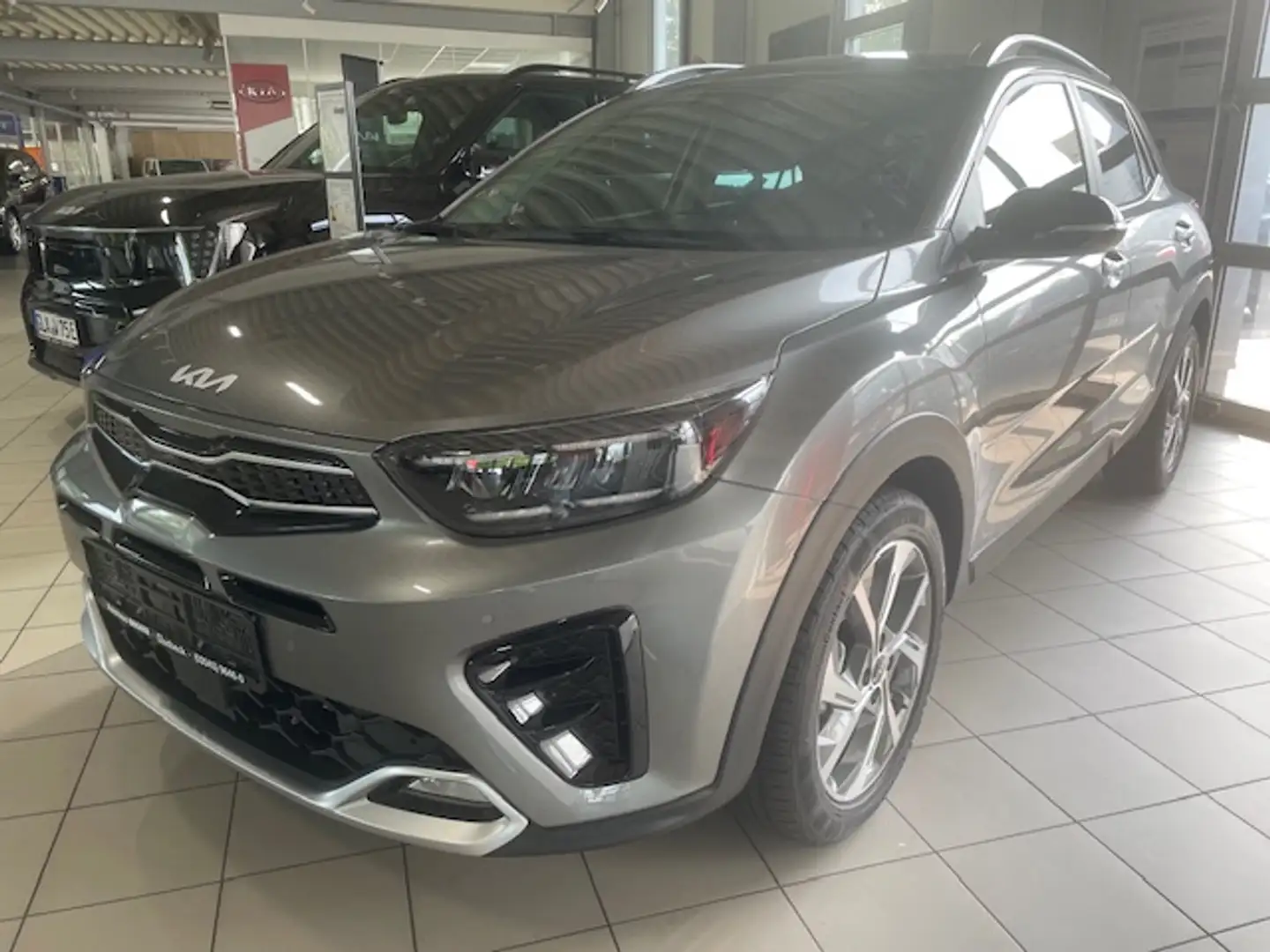 Kia Stonic 1.0 T-GDI OPF Mild Hybrid DCT7 GT-line (YB/YB-KMD) Grau - 2