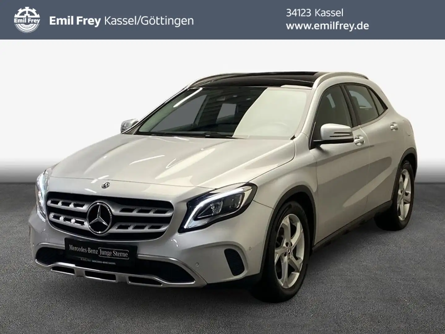 Mercedes-Benz GLA 200 GLA Silber - 1