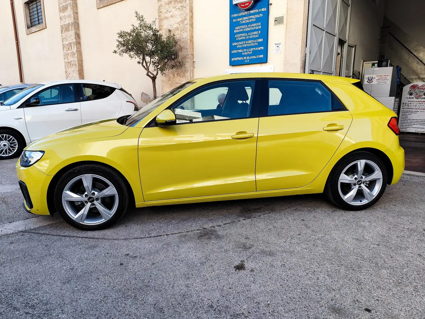 Audi A1 Sportback 30 1.0 tfsi 110cv - 2