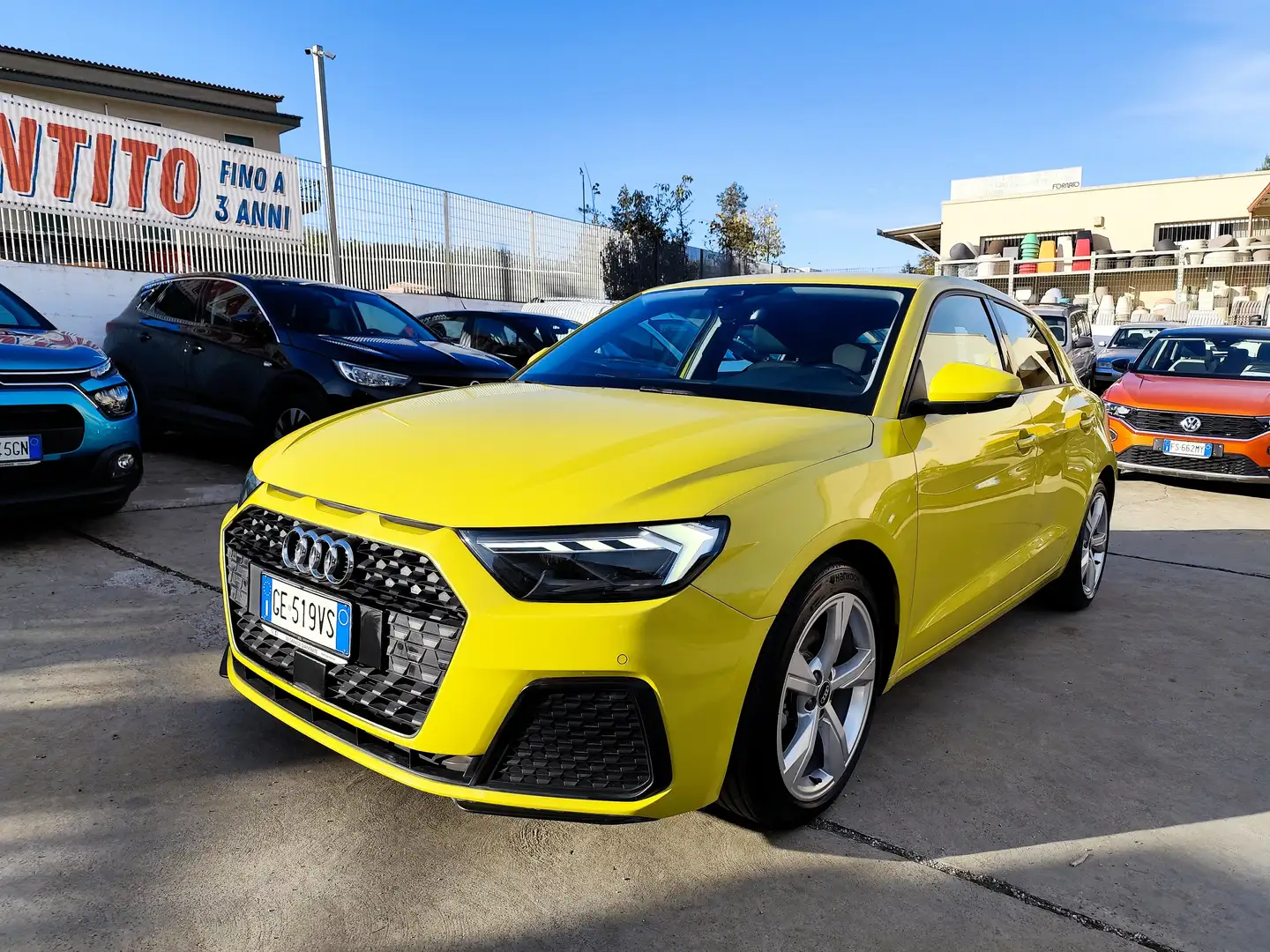 Audi A1 Sportback 30 1.0 tfsi 110cv Jaune - 2