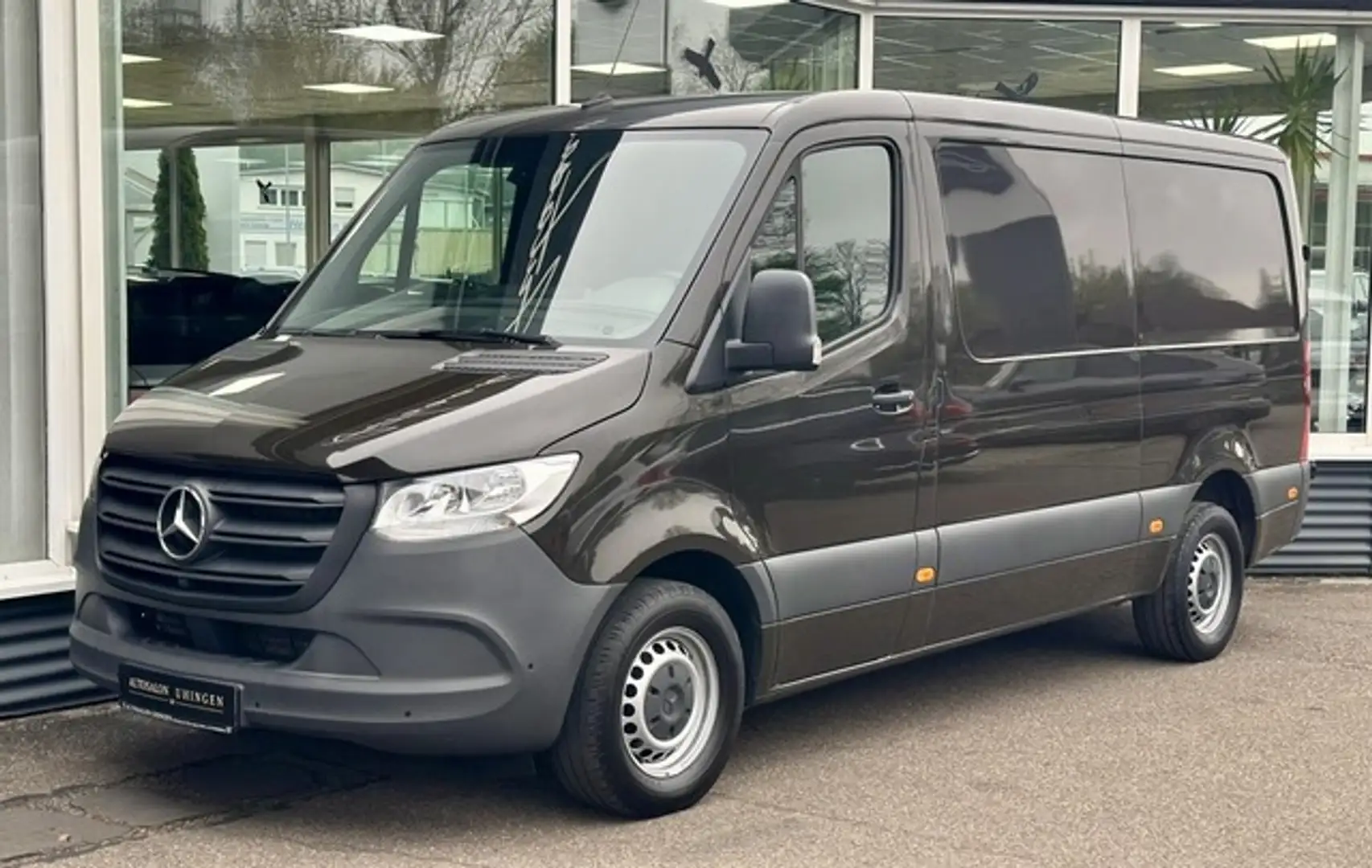 Mercedes-Benz Sprinter III 317 CDI KASTEN*L2H1*9G-TR*MBUX*3-SI Marrón - 1