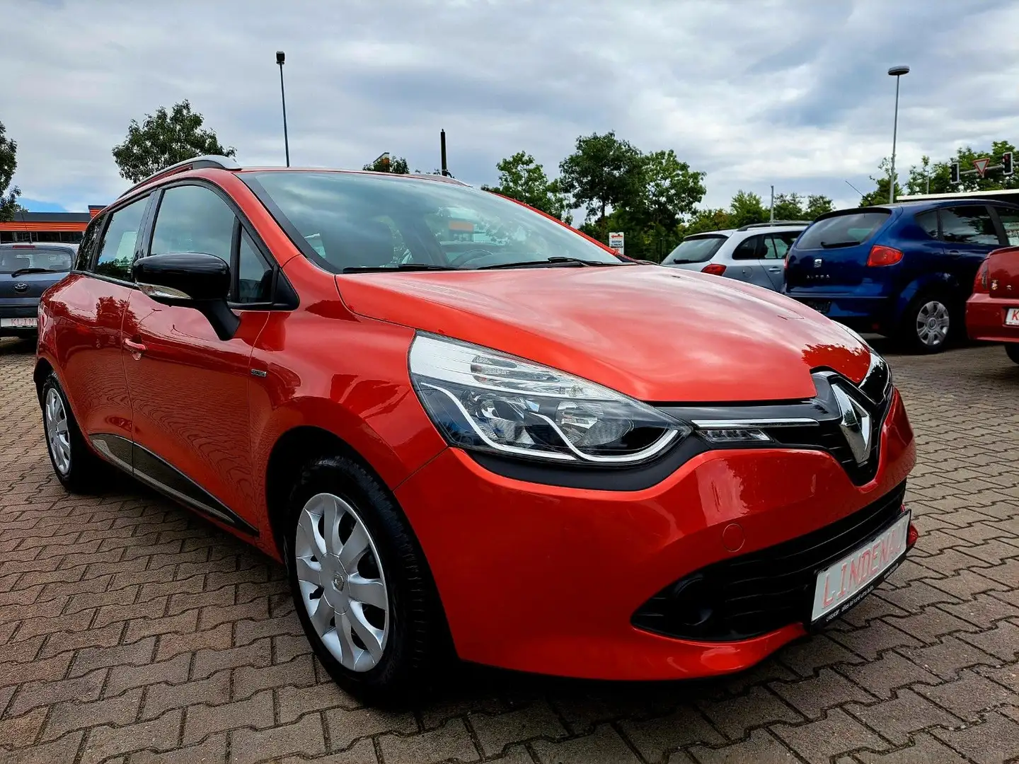 Renault Clio IV Grandtour Limited Rot - 2
