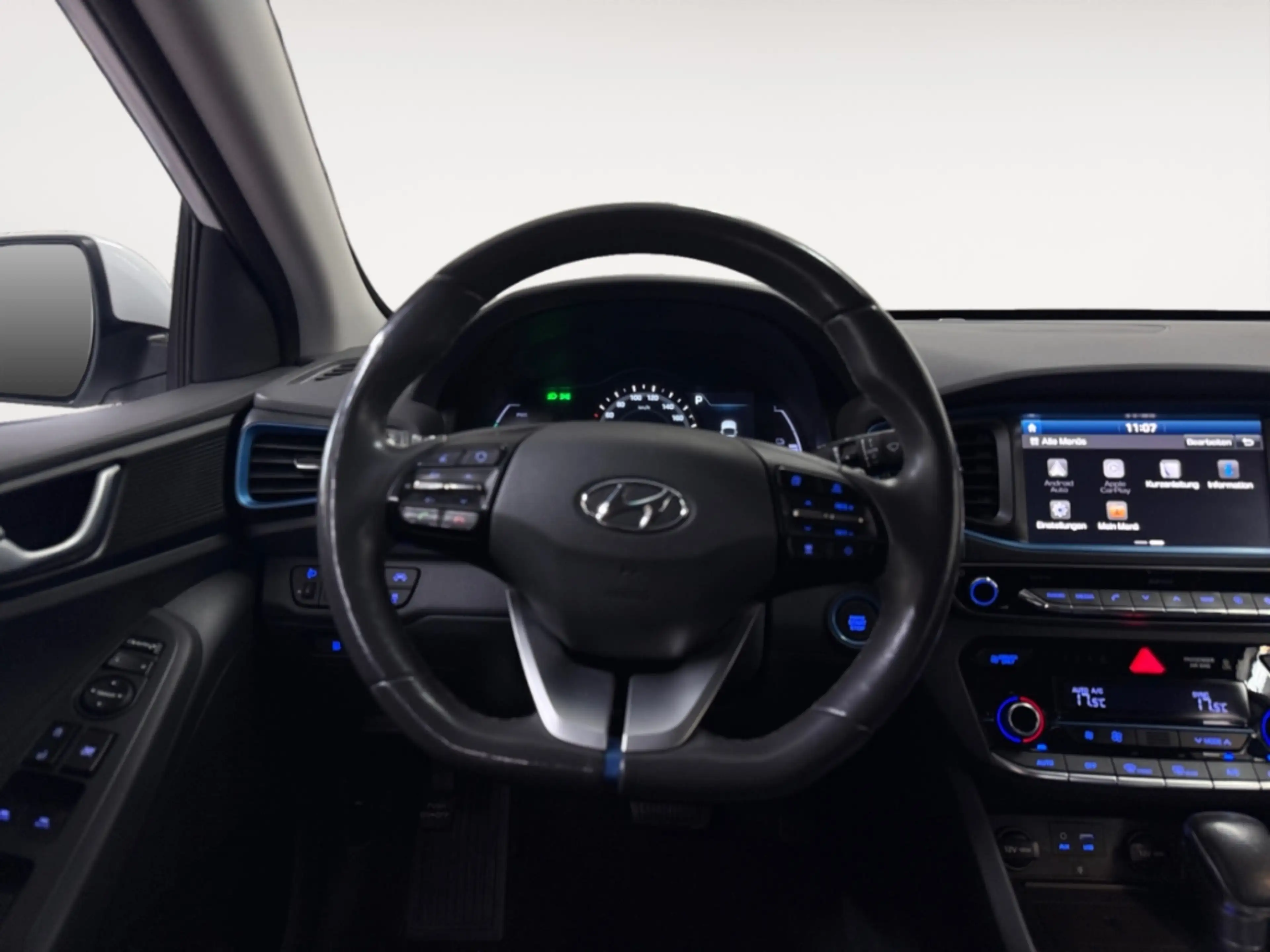 Hyundai IONIQ Style MHEV AUTOMATIK NAV XENON KAMERA ACC SITZ.HZG — photo 14