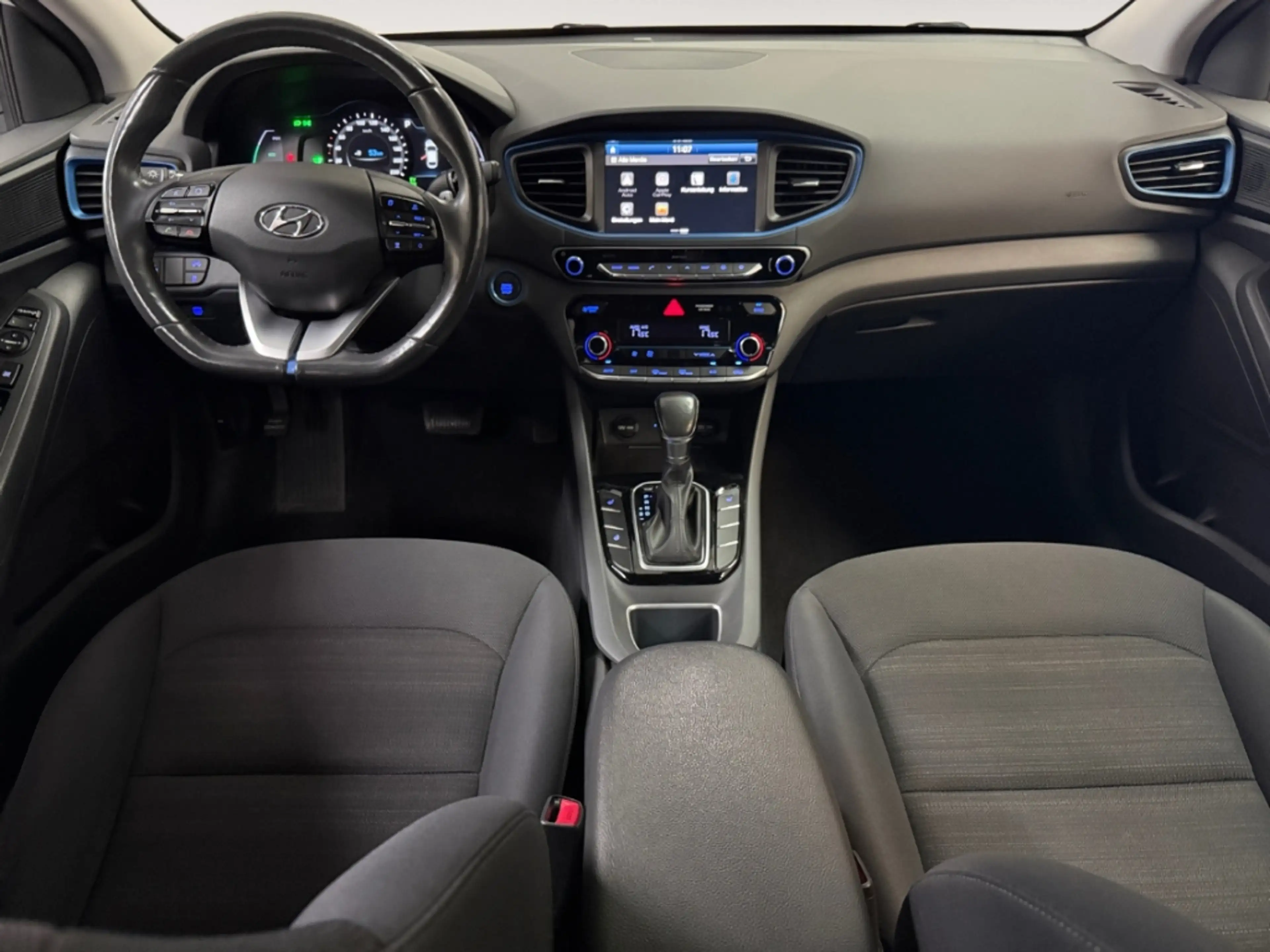Hyundai IONIQ Style MHEV AUTOMATIK NAV XENON KAMERA ACC SITZ.HZG — photo 13