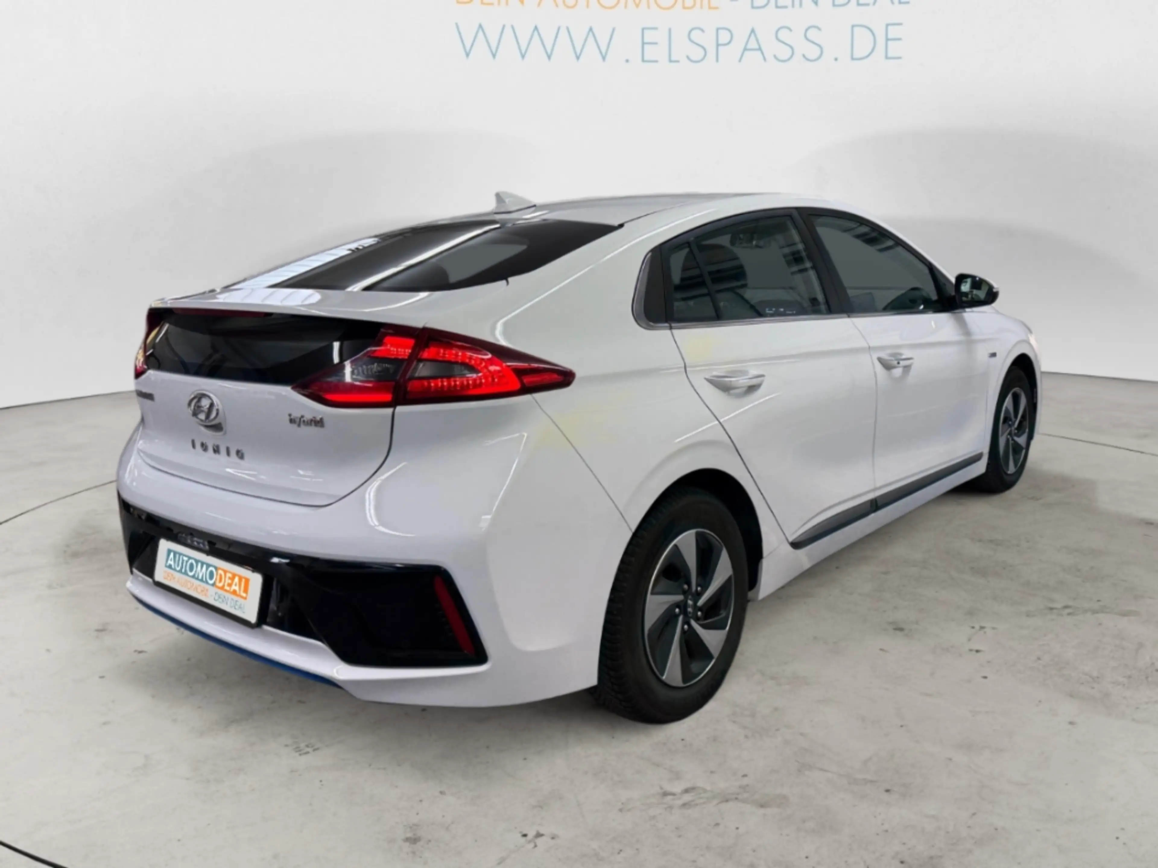 Hyundai IONIQ Style MHEV AUTOMATIK NAV XENON KAMERA ACC SITZ.HZG — photo 5