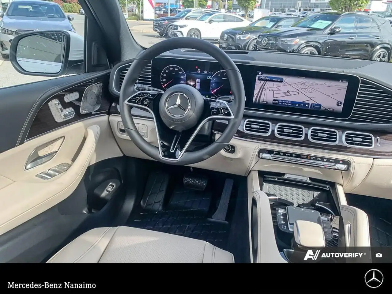 Mercedes-Benz GLE снимка Mercedes-Benz GLE