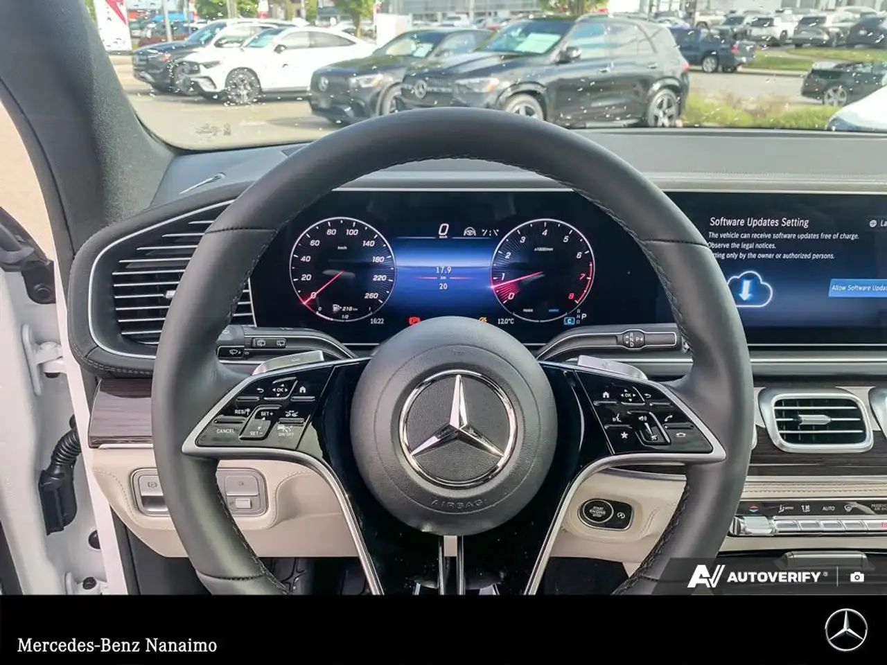 Mercedes-Benz GLE снимка Mercedes-Benz GLE