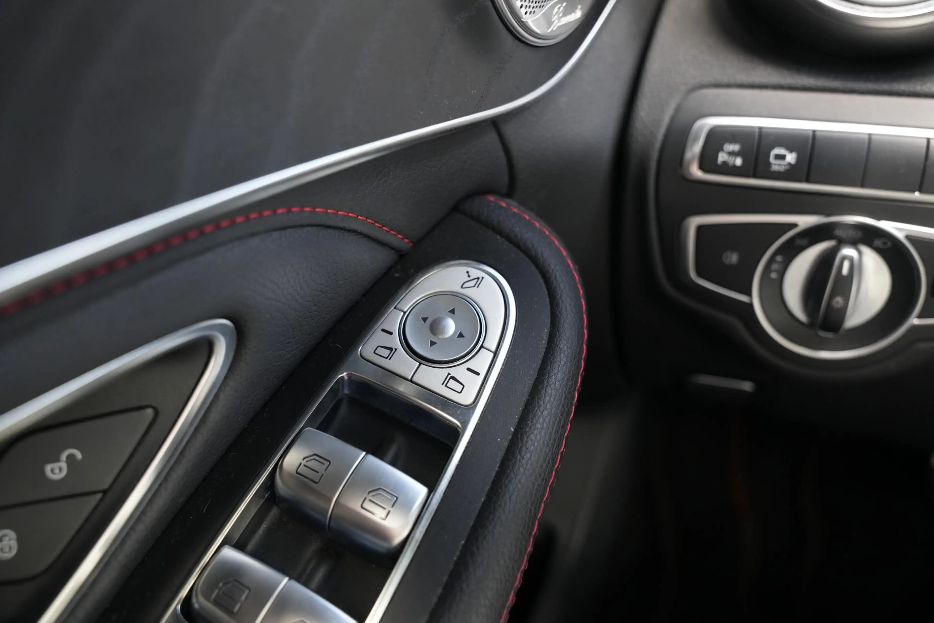 Mercedes-Benz C 43 AMG 4MATIC Pano 367PK — photo 47