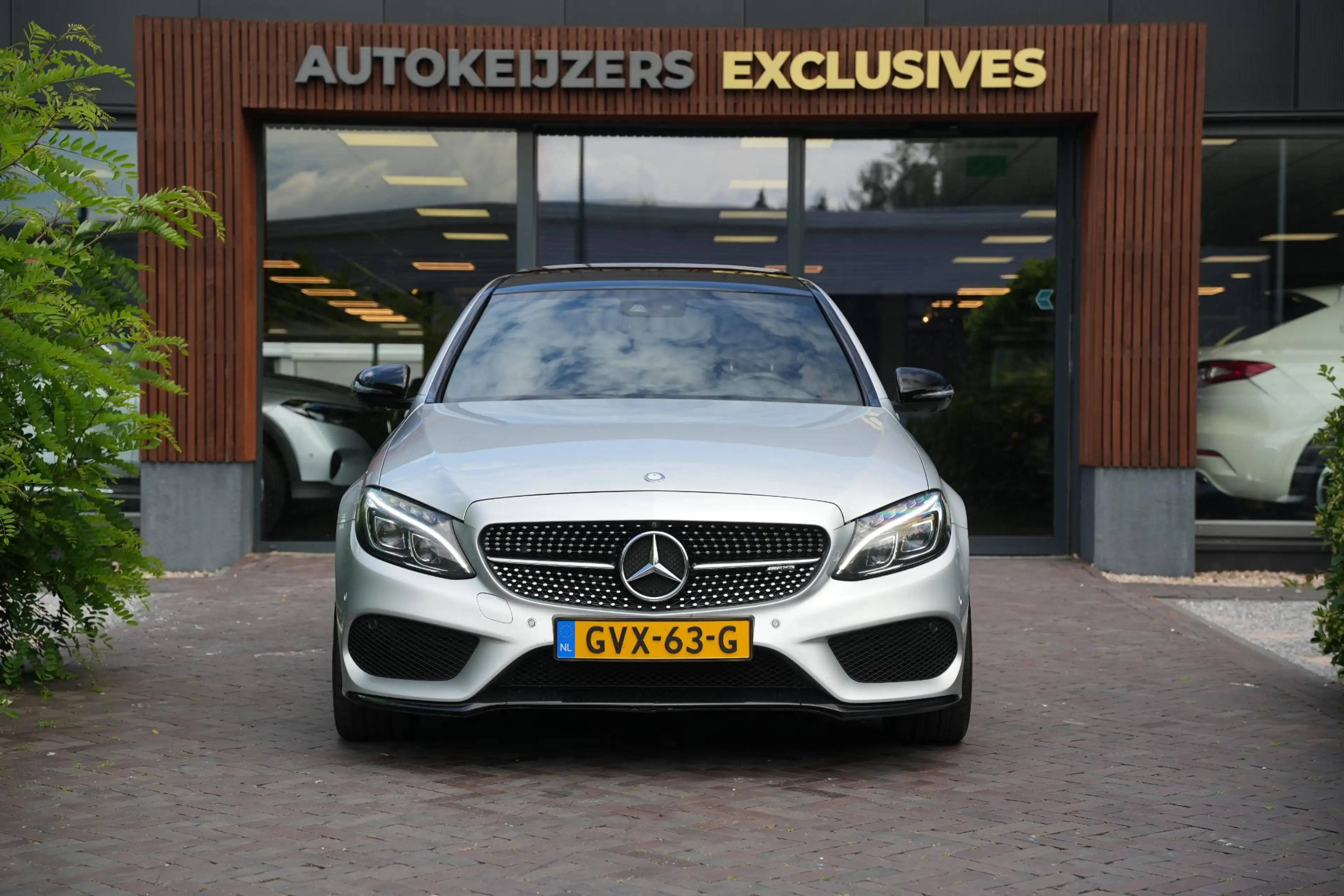 Mercedes-Benz C 43 AMG 4MATIC Pano 367PK — photo 3